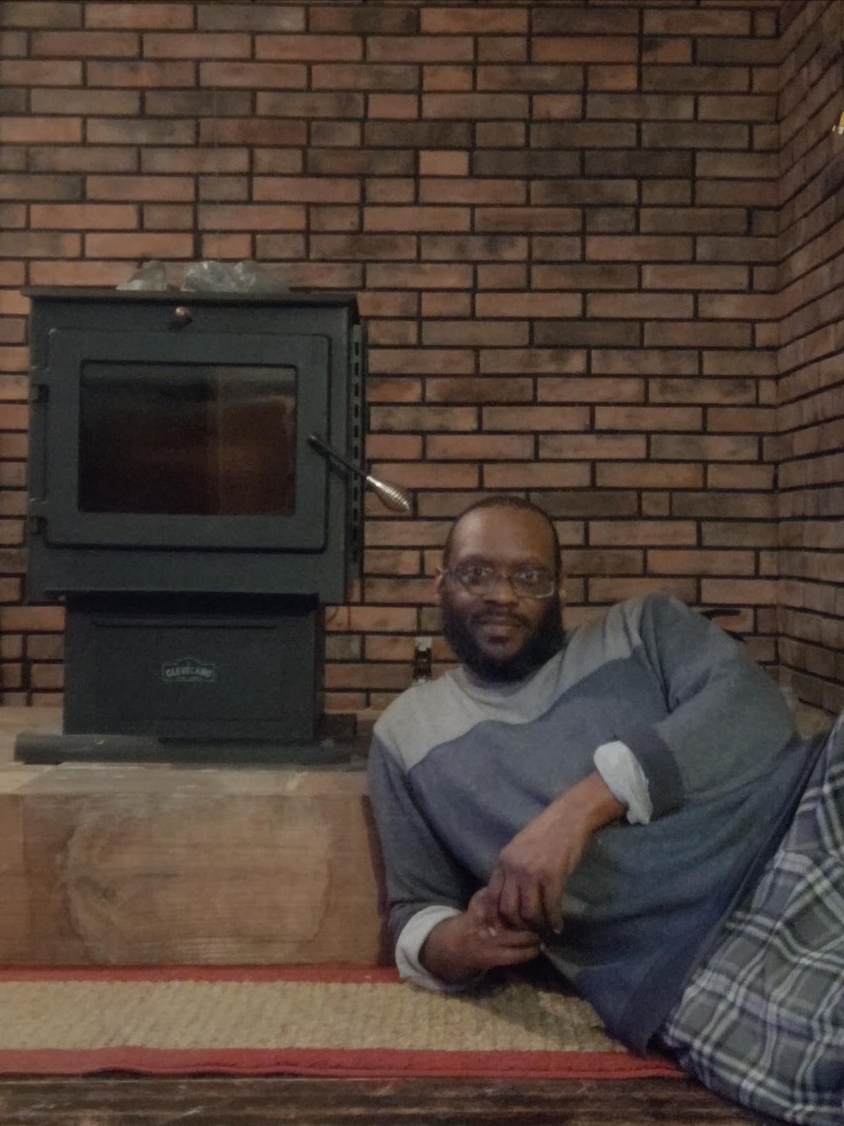 Cleveland Iron Works Huron Medium Wood Stove customer photo 2