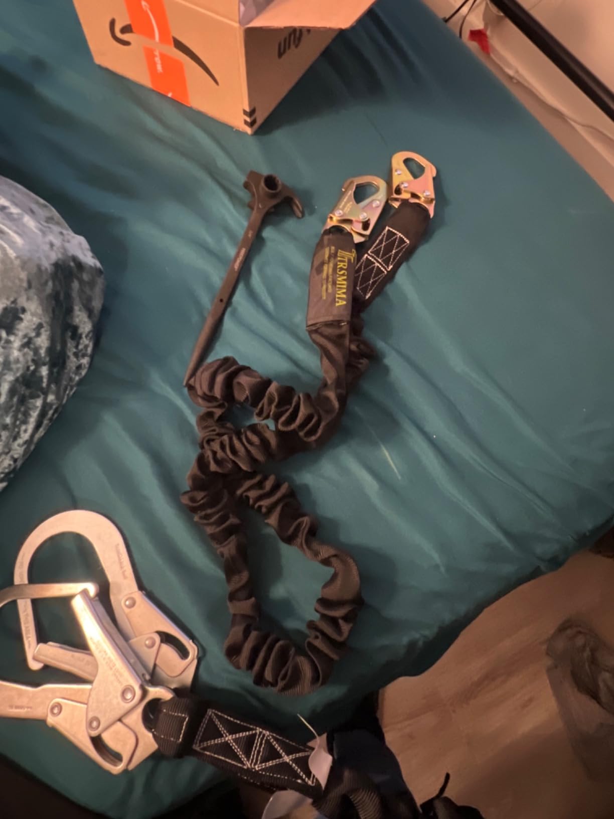 TT TRSMIMA Safety Harness Fall Protection Upgrade 4 Quick Buckles Construction Full Body Harness 6 Adjustment D-ring customer photo 1