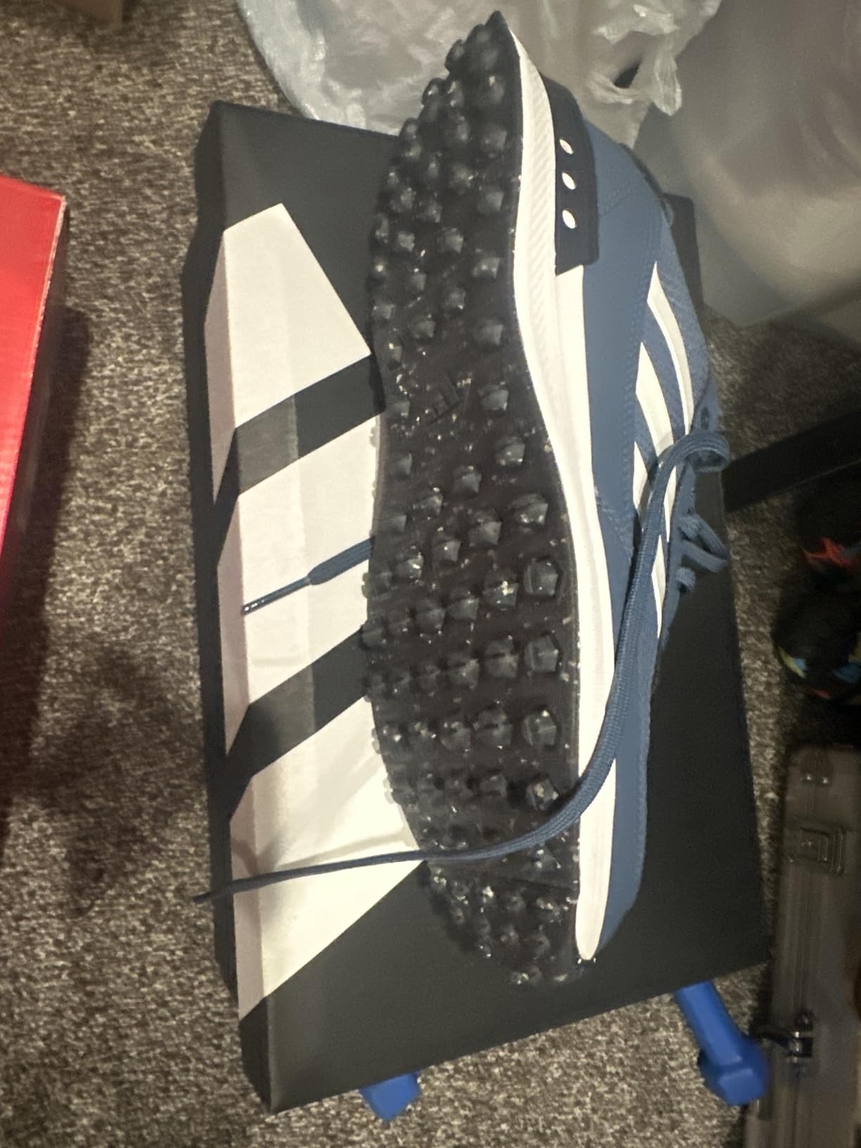 adidas Men's S2G '24 Spikeless Textile Golf Shoes customer photo 1