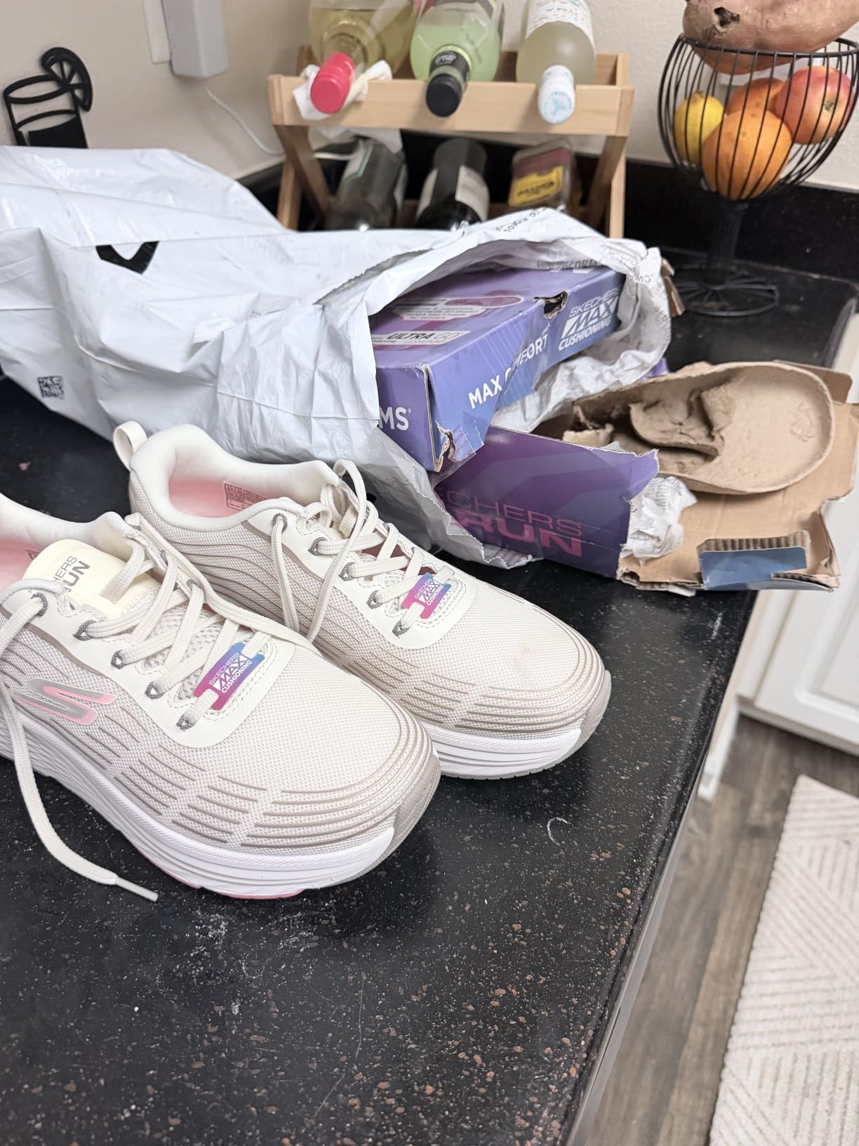 Women's Max Cushioning Elite 2.0 Sneaker customer photo 1