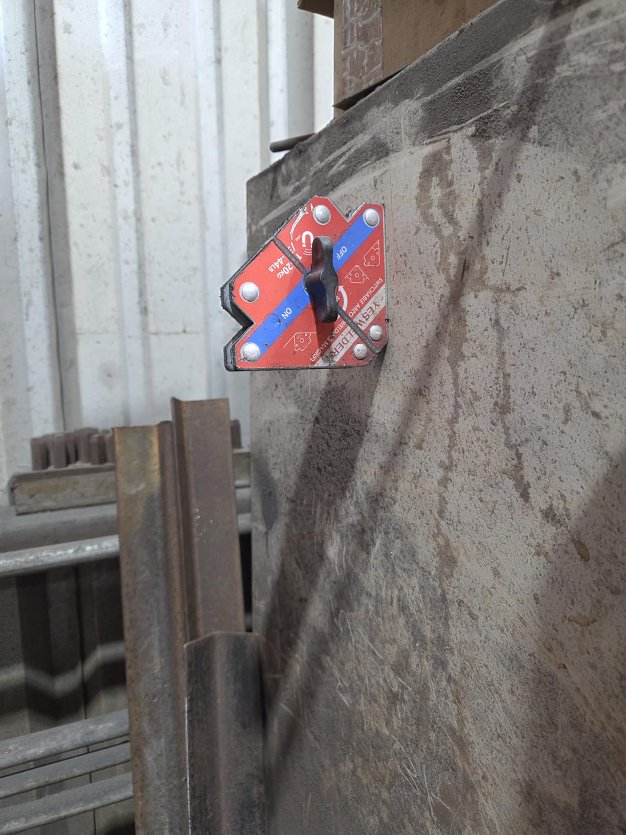 YESWELDER Switchable Arrow Welding Magnet 2 Pc 33-44LBs On/Off Switch Arrow | strong magnetic holding support, workpiece positioning, fit-up, assembly customer photo 1