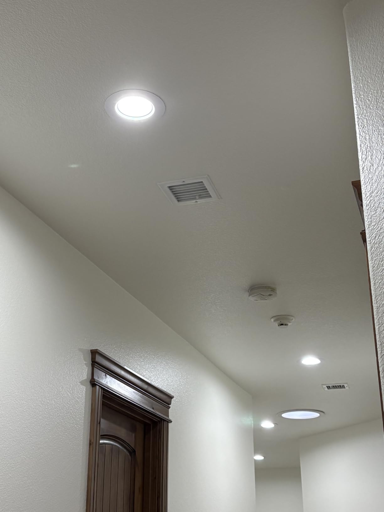 Amico Recessed Lighting 5/6 Inch, 12 Pack 5CCT Flat LED Can Lights, 2700K/3000K/4000K/5000K/6000K Selectable,12W Eqv 110W, 1050LM Brightness, Retrofit Installation - ETL & FCC, White customer photo 1