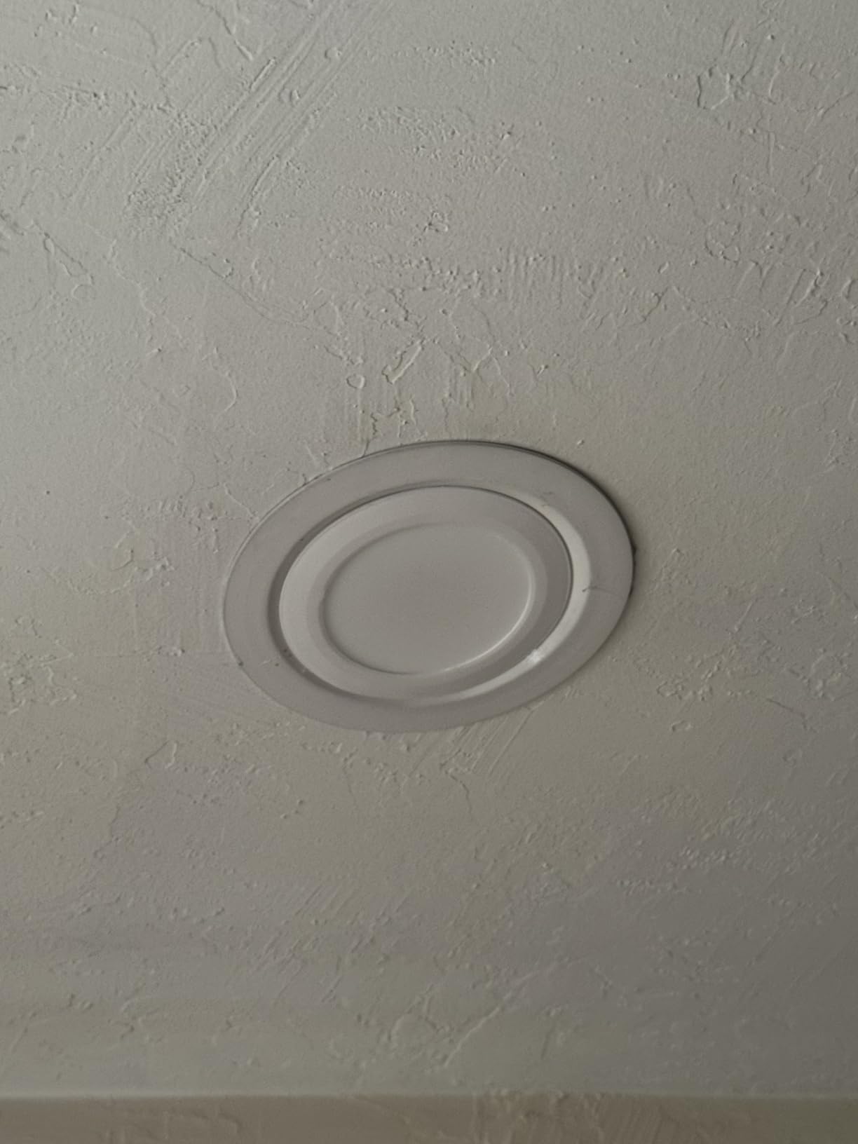 Amico Recessed Lighting 5/6 Inch, 12 Pack 5CCT Flat LED Can Lights, 2700K/3000K/4000K/5000K/6000K Selectable,12W Eqv 110W, 1050LM Brightness, Retrofit Installation - ETL & FCC, White customer photo 2