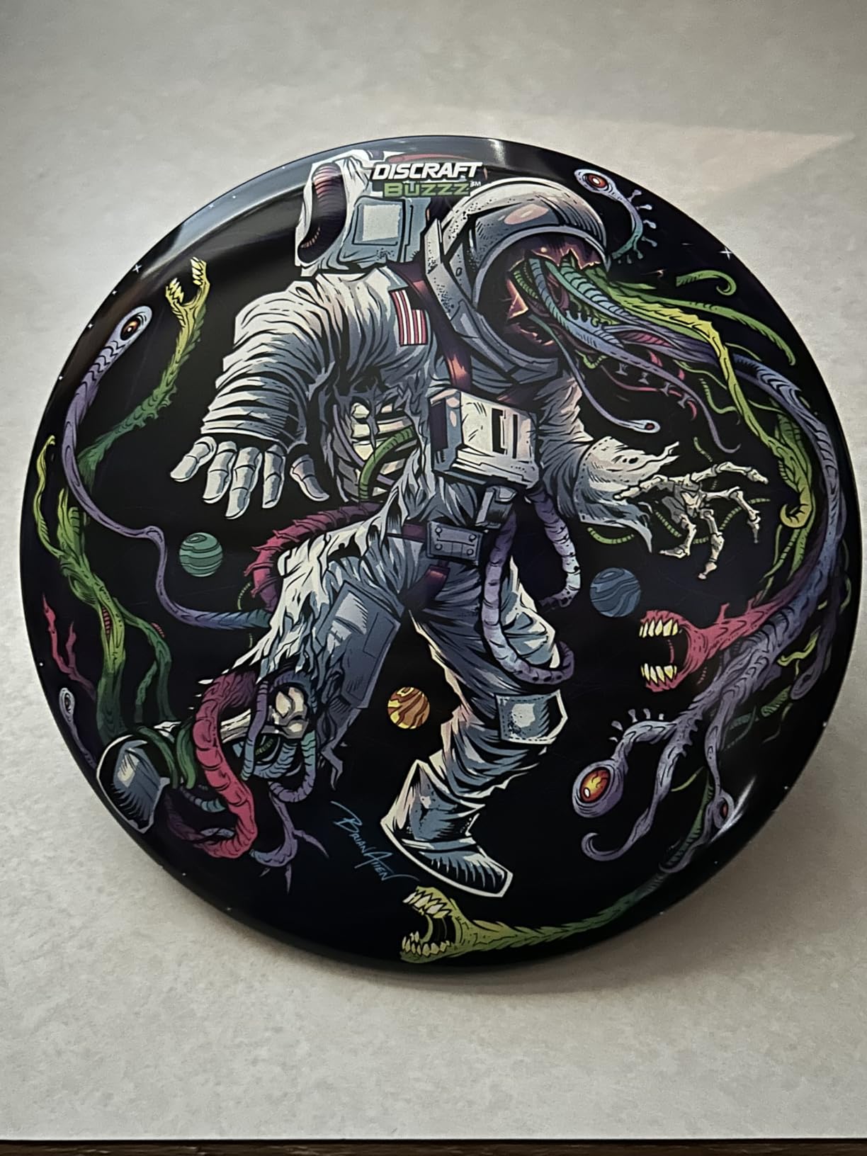 Discraft Brian Allen Supercolor Buzzz Astronaut Mid-Range Golf Disc customer photo 1