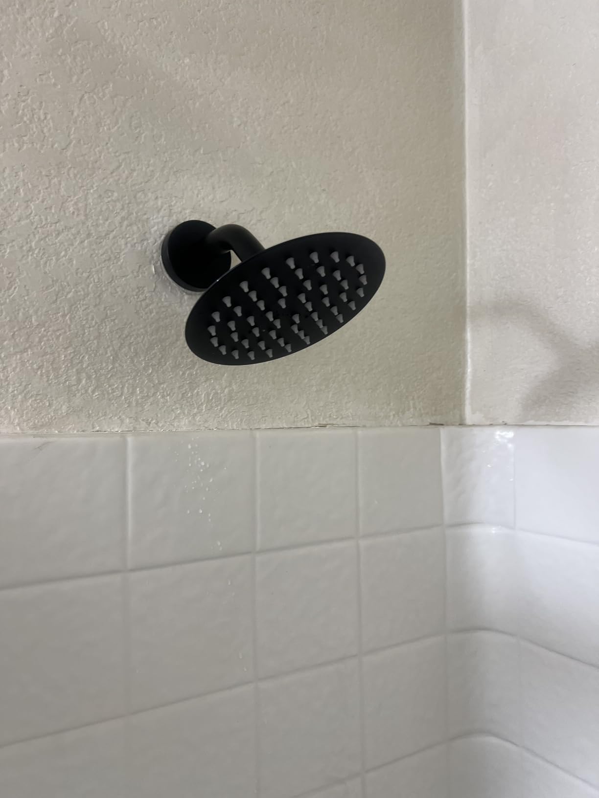 Tub Shower Faucet Set Valve Included with 6-Inch Rain Shower Head and Tub Spout Single-Handle Tub and Shower Trim Kit Matte Black customer photo 1