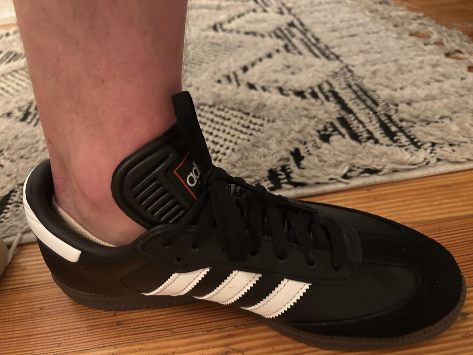 adidas Unisex Adult Samba Indoor Soccer Shoe customer photo 1