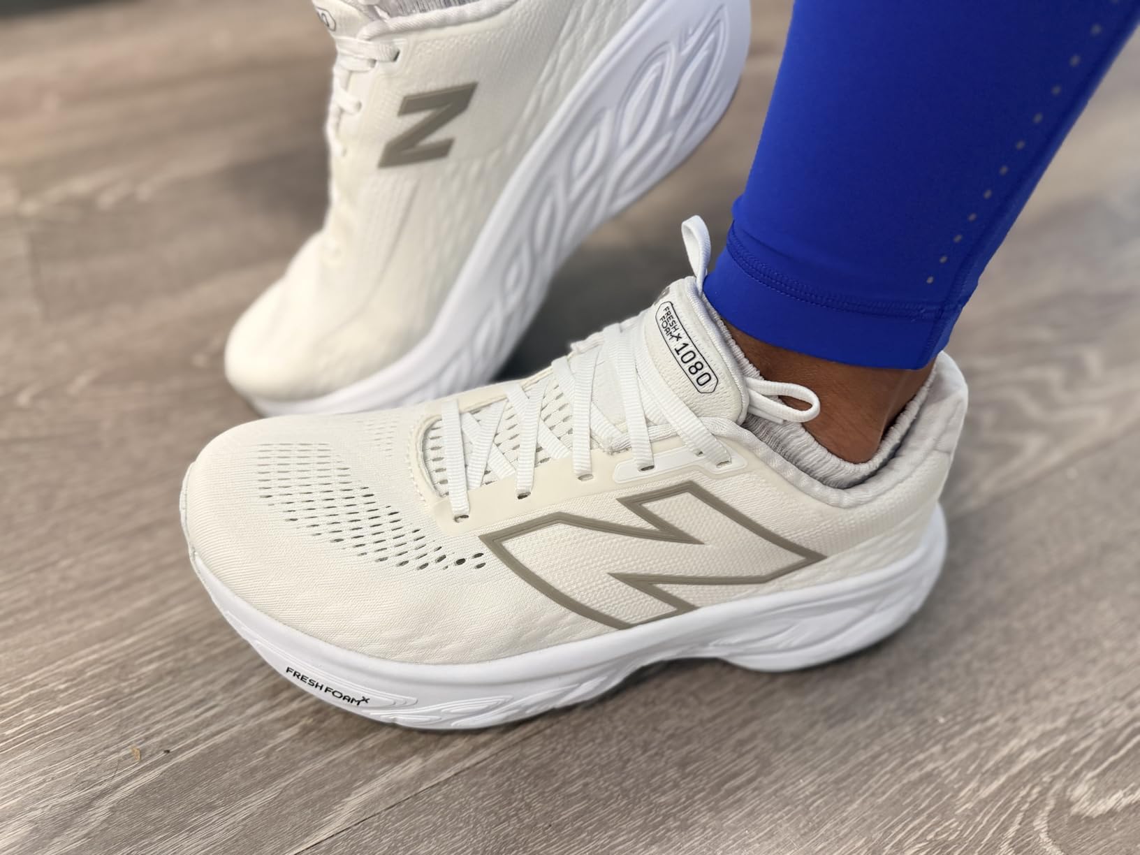New Balance Women's Fresh Foam X 1080 V14 Shoes customer photo 1