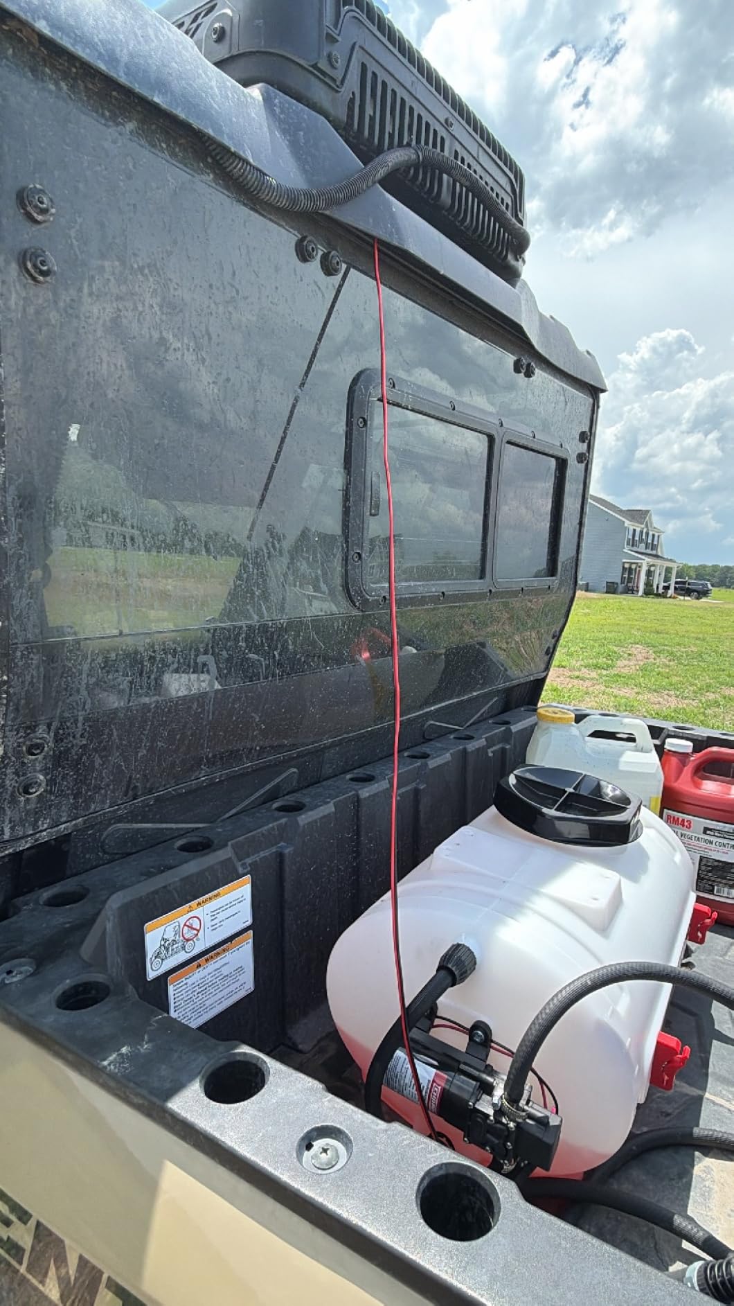 Chapin 15-Gallon ATV Sprayer, 12V Pump for Easy Coverage | Heavy-duty chemical-resistant poly tank; double filtration, fits ATVs and UTVs, wide opening, 15-ft hose and 18-in wand customer photo 1