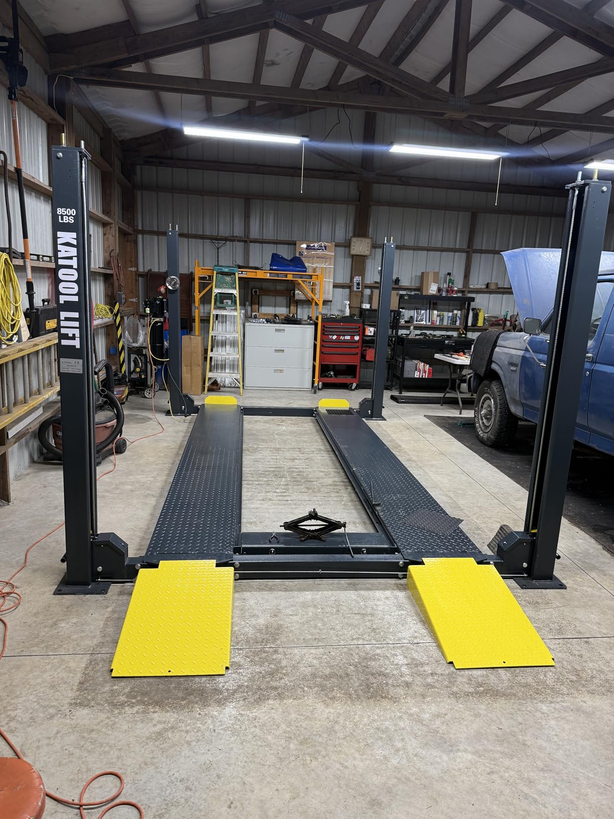 KATOOL 8500 lbs 4-Post Portable Storage Service Car Lift with Casters Kits Extra Tall Extra Long Extra Wide 4-Post Portable Storage Service Lift Home Parking Lift 36 Months Part Replacement customer photo 1