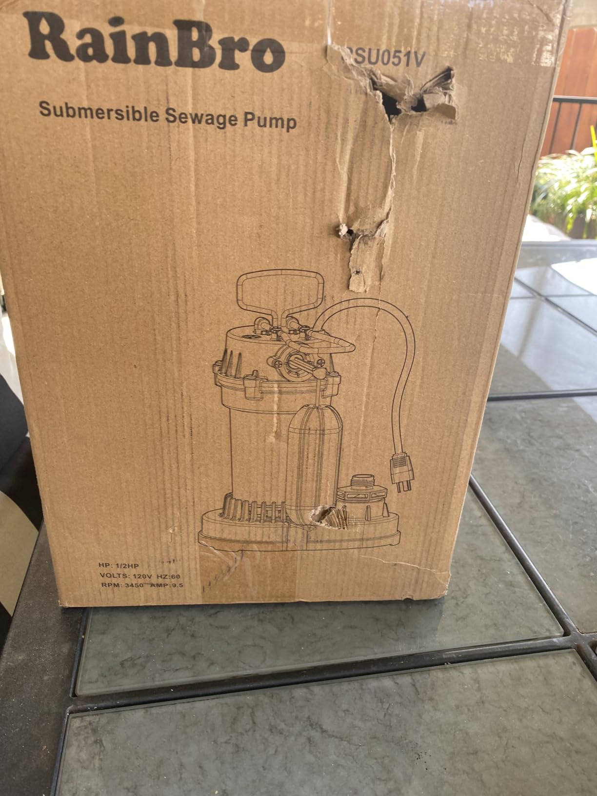 Rainbro 1/2 HP Thermoplastic Submersible Sump Pump With Vertical Float Switch, Utility Pump, Model# PSU051V customer photo 1