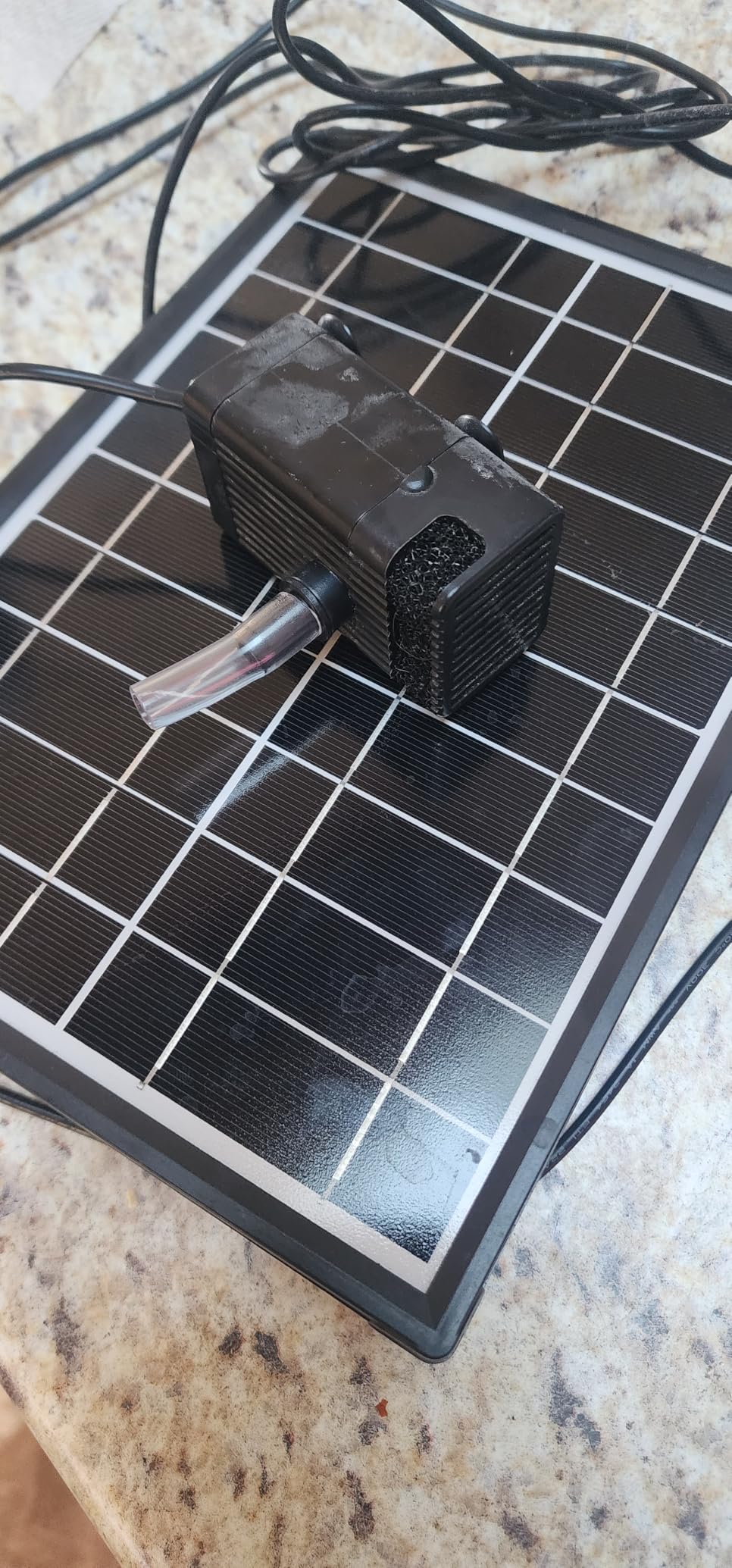 Solar Fountain Pump with 3600mAh Battery Backup, 8W Solar Powered Bird Bath Fountain with Dry-run Protection & Double-layer Nozzles 5Ft Tubing for Pond, Bird Bath, Backyard Water Feature customer photo 2