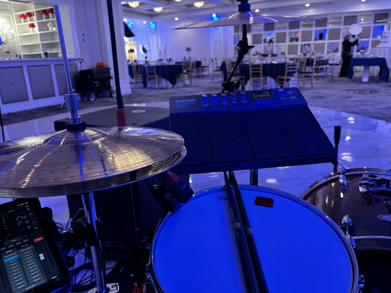 NUX DP-2000 8-Velocity Sensitive Independent Strike Percussion Pad with LED Lights, Digital Percussion Pad with UI Interactive Interface, Six On-Board Effects, Wav Import Function customer photo 1