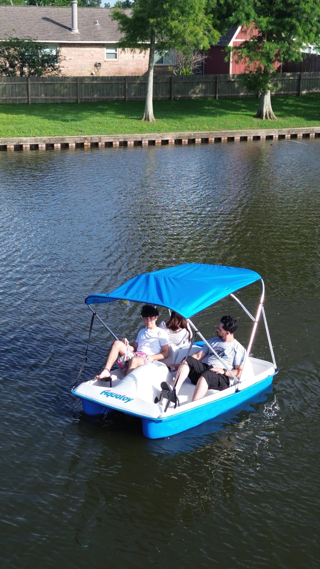 VEVOR 4 Bow Boat Bimini Tops, 600D Polyester Canopy with Aluminum Alloy Frame, Waterproof & Sun Shade Boat Awning Canopy with Storage Bag, 2 Support Poles, 4 Straps, 8'L x 91