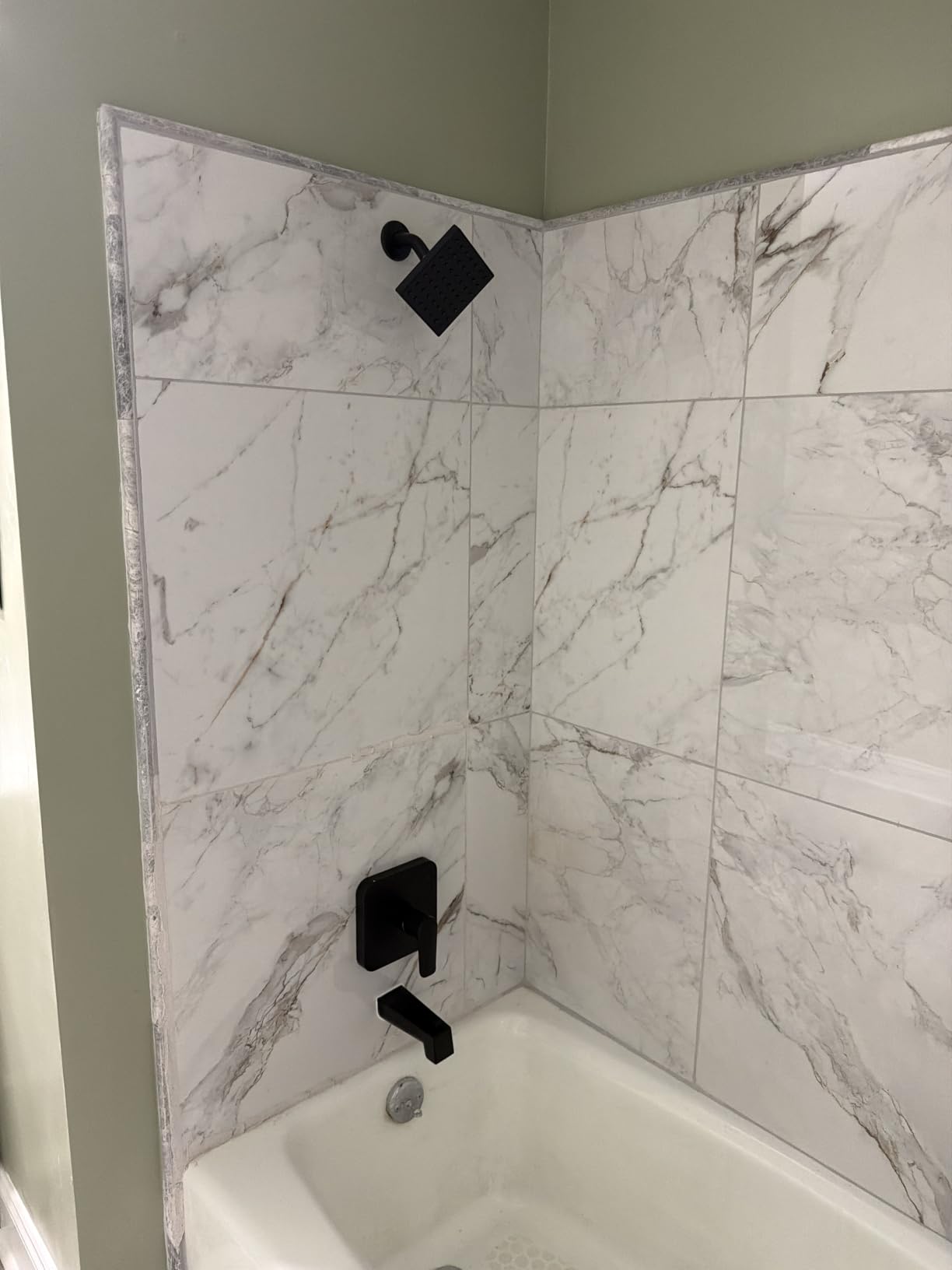 Delta Faucet Velum 14 Series Single-Function Gold Tub and Shower Faucet Set, Valve Trim Kit, Shower Handle, Champagne Bronze T14437-CZ (Valve Not Included) customer photo 1