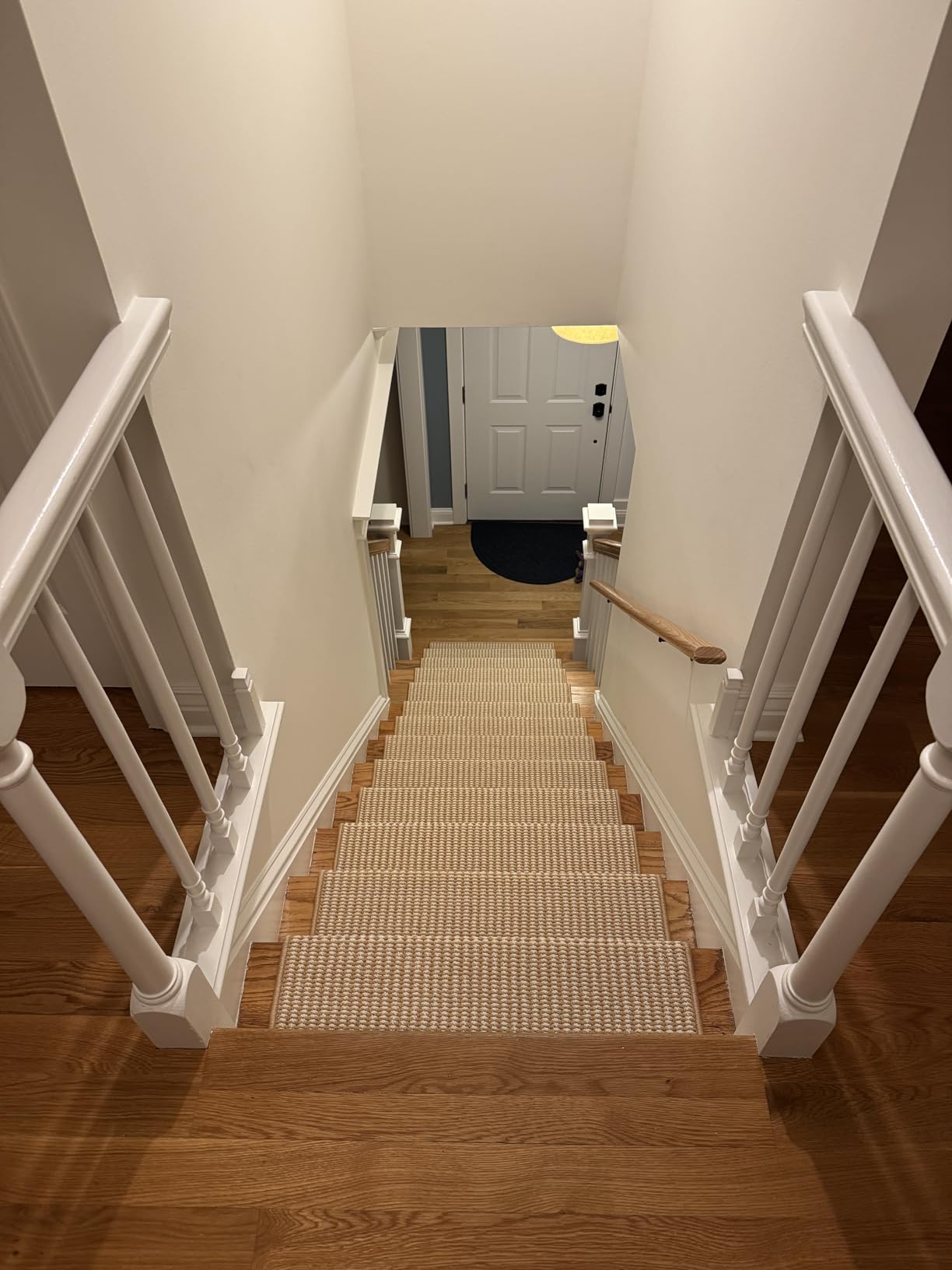 Brakki Bullnose Carpet Stair Treads, Stair Treads for Wooden Steps, 14pcs | Non Slip and Washable, Stair Rug for Indoor Runner and Pets, Soft Edging Staircase Protectors, L29.5