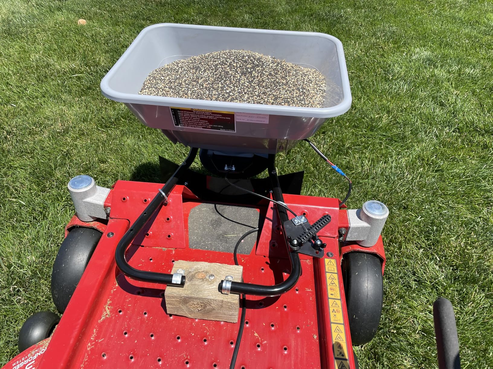 Yard Commander - 80 LB ATV/UTV Broadcast Spreader - 12-Volt Heavy Duty Motor - Salt, Seed, Fertilizer & More customer photo 1