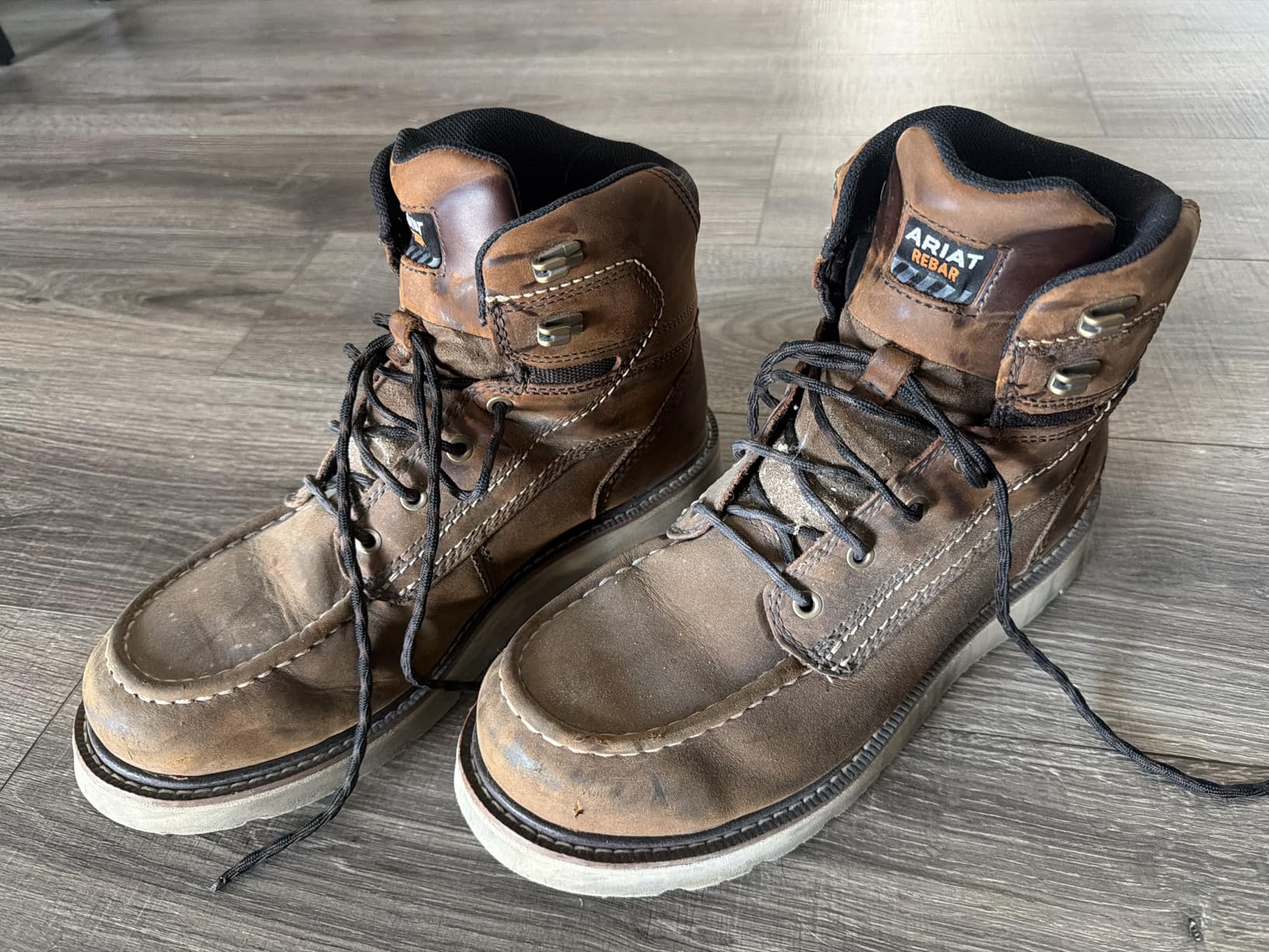 ARIAT Rebar Wedge Moc Toe 6