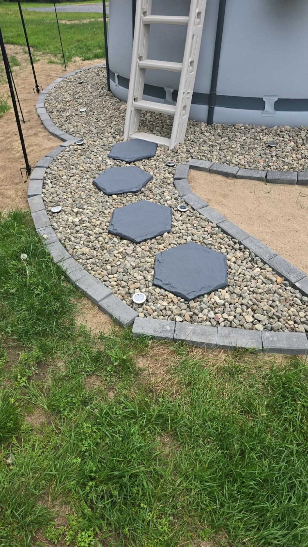 4Pcs Large Stepping Stones Outdoor Garden Walkway, Durable Plastic Pavers for Patio, Pathway, and Landscaping, Weatherproof Stepping Stones with Ground Stakes for Easy Installation customer photo 2