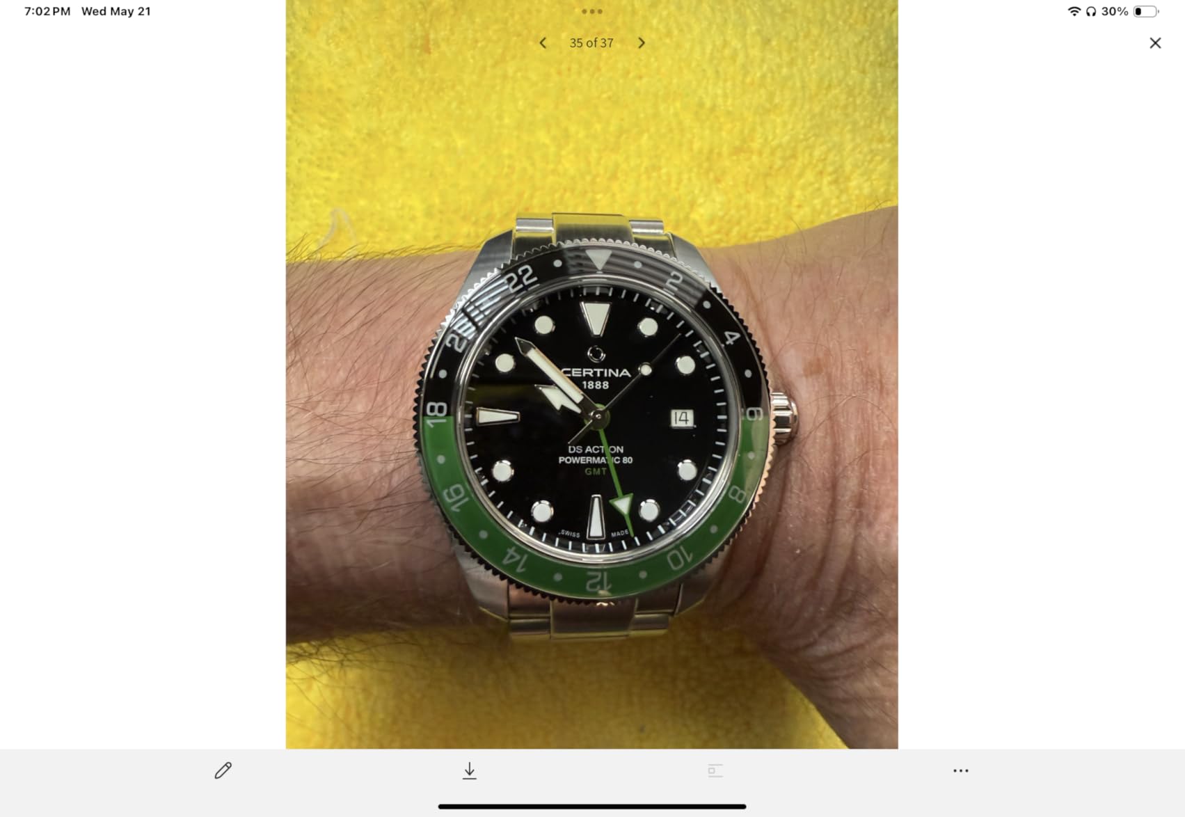 Certina Mens DS Action GMT 41mm, Stainless Steel, Powermatic 80 Automatic, Watch, Black, Green, Stainless Steel, C0329291105100 customer photo 1