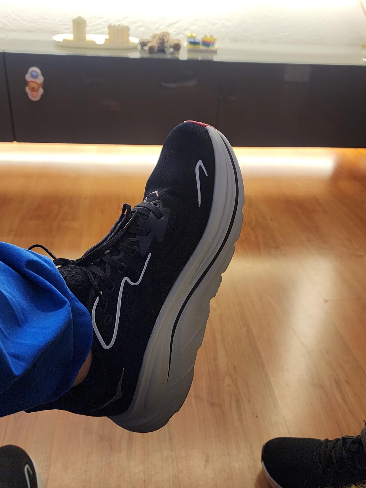 Hoka Mens Clifton 10 Road Running Shoes customer photo 2
