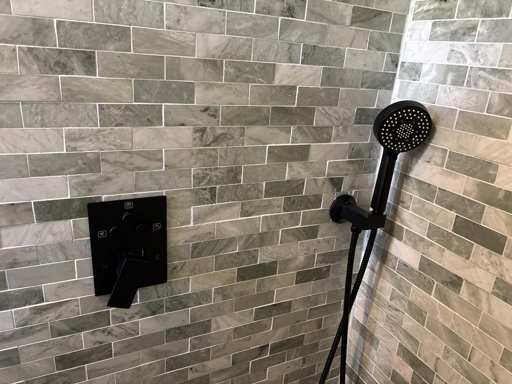 Shower Faucet Set, 12 Inch Ceiling Mount Rainfall Shower System with 12 Inch Top Head and 6 Inch Side Head and Multi-function Handheld Head Push Button Diverter Shower Faucet Trim Kit (12 Inch, Matte Black) customer photo 1