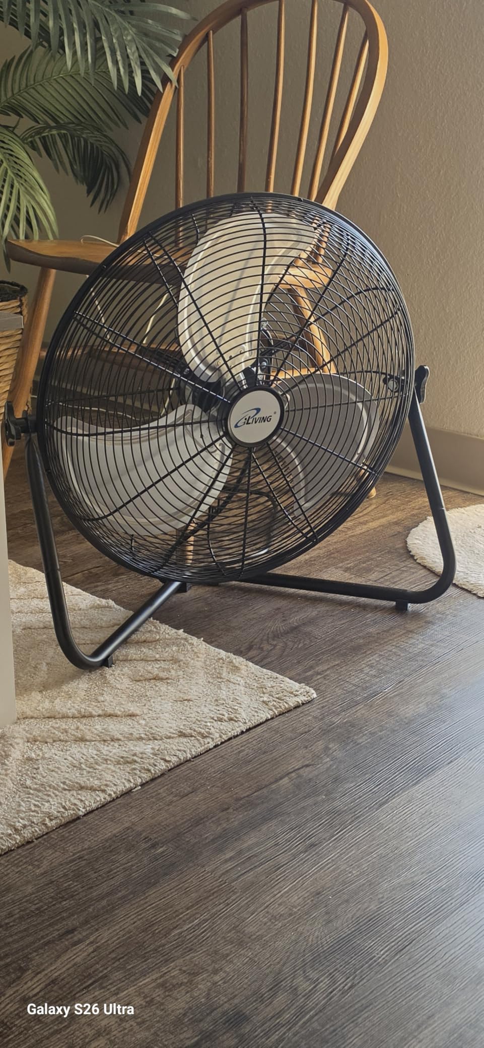 iLiving 24 Inch 3-Speed Orbital Internal Oscillating High Velocity Barrel Floor Fan for Office, Auto Shop, Garage, Workshop, Warehouse, 7800 CFM, Yellow customer photo 2