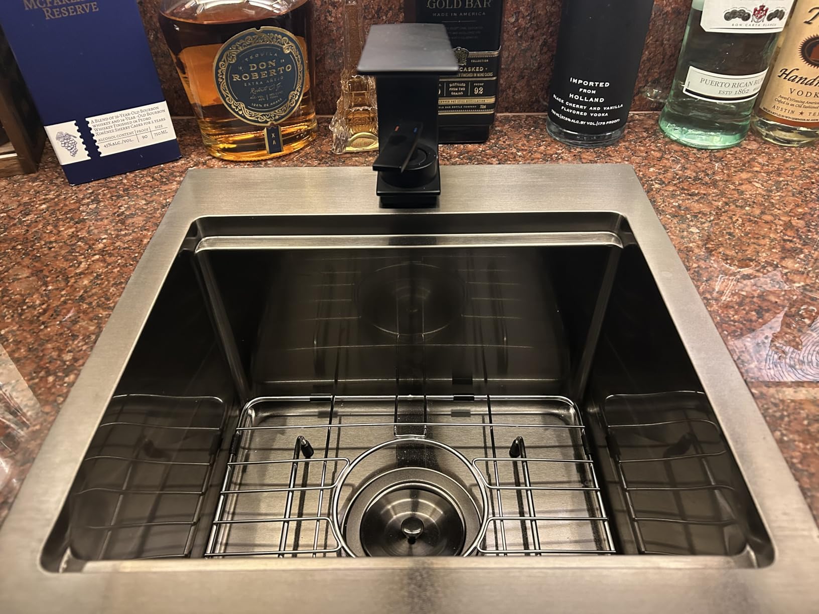 Farmhouse Sink 33 Inch, 33x22 Inch Apron Front Farmhouse Kitchen Sink, 16 Gauge Stainless Steel Undermount Ledge Workstation Deep Single Bowl Luxury Rustic Farm Sinks with All Accessories customer photo 1