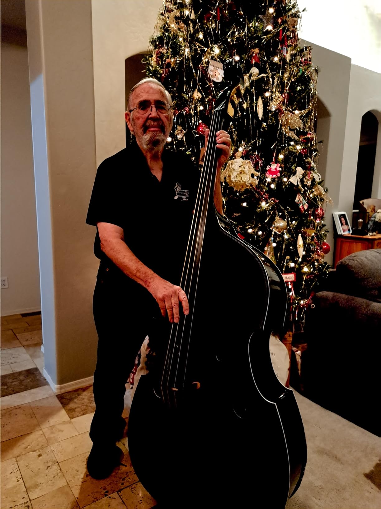 Learn Piano for Adult Beginners: 3 Books in 1: Play Piano in 30 Days! (Audio + Video) customer photo 2