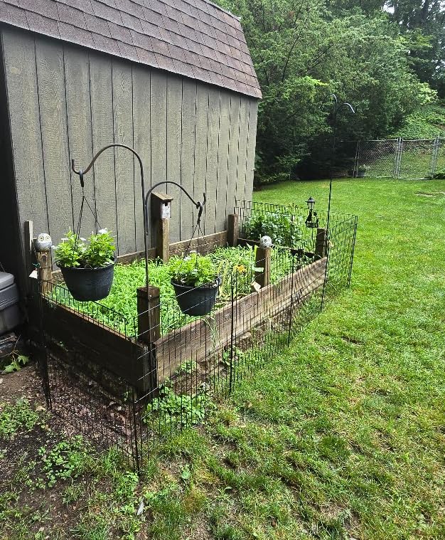 15 Panels No Dig Fence with Gate, 32 in(H) X 36 ft(L) Garden Decorative Fence Animal Barrier for Dogs, Rustproof Metal Garden Edging Border for Outdoor, Yard, Patio, Black customer photo 1
