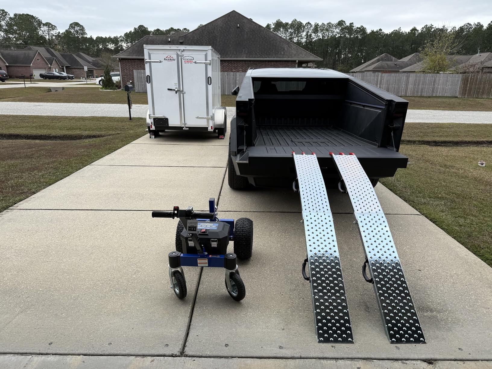 Loading Ramps - Set of Two 77-Inch Folding Ramps for ATVs, Motorcycles, Mowers, Carts, and More - 2200lb Combined Capacity Car Ramp Set by Stalwart customer photo 1