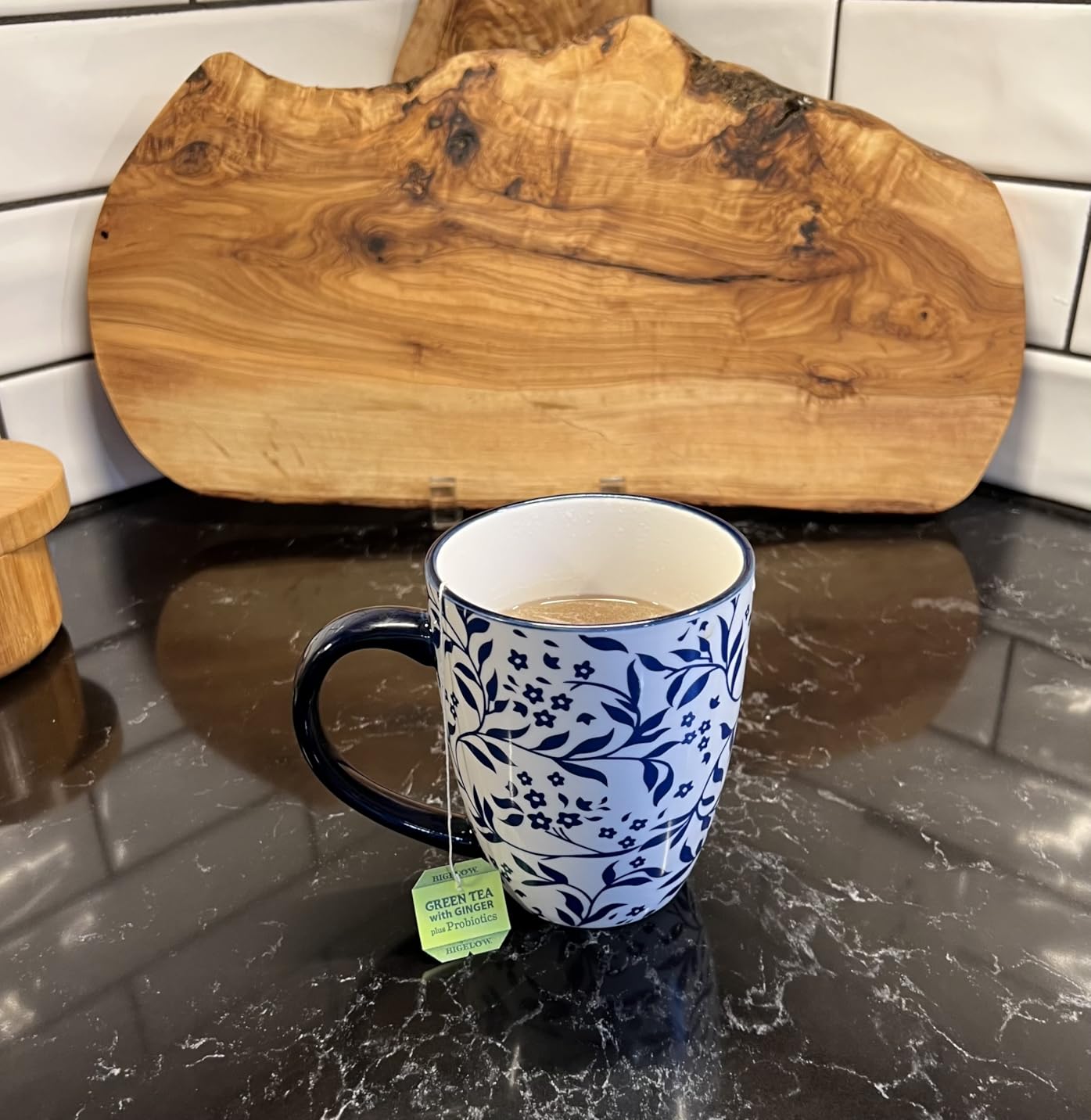 vancasso SELENE Large Coffee Mugs Set of 6, 16 Oz Porcelain Coffee Cups with Handle, Ceramic Tea Cup for Cappuccino, Latte, Tea, Cocoa, Dishwasher & Microwave Safe Gift Sets, Vintage Blue customer photo 1