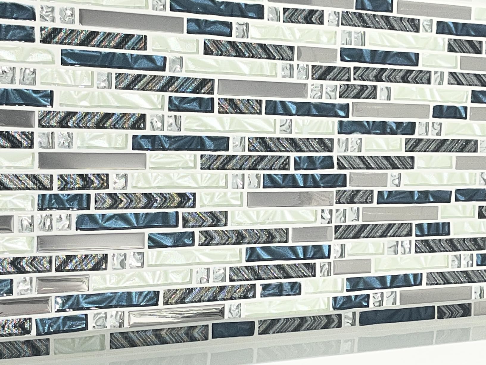5-Sheet Glass Backsplash Tiles, 5 Square Feet Black Glass Mosaic Backsplash Subway Metal Tile for Kitchen Wall Bathroom customer photo 1