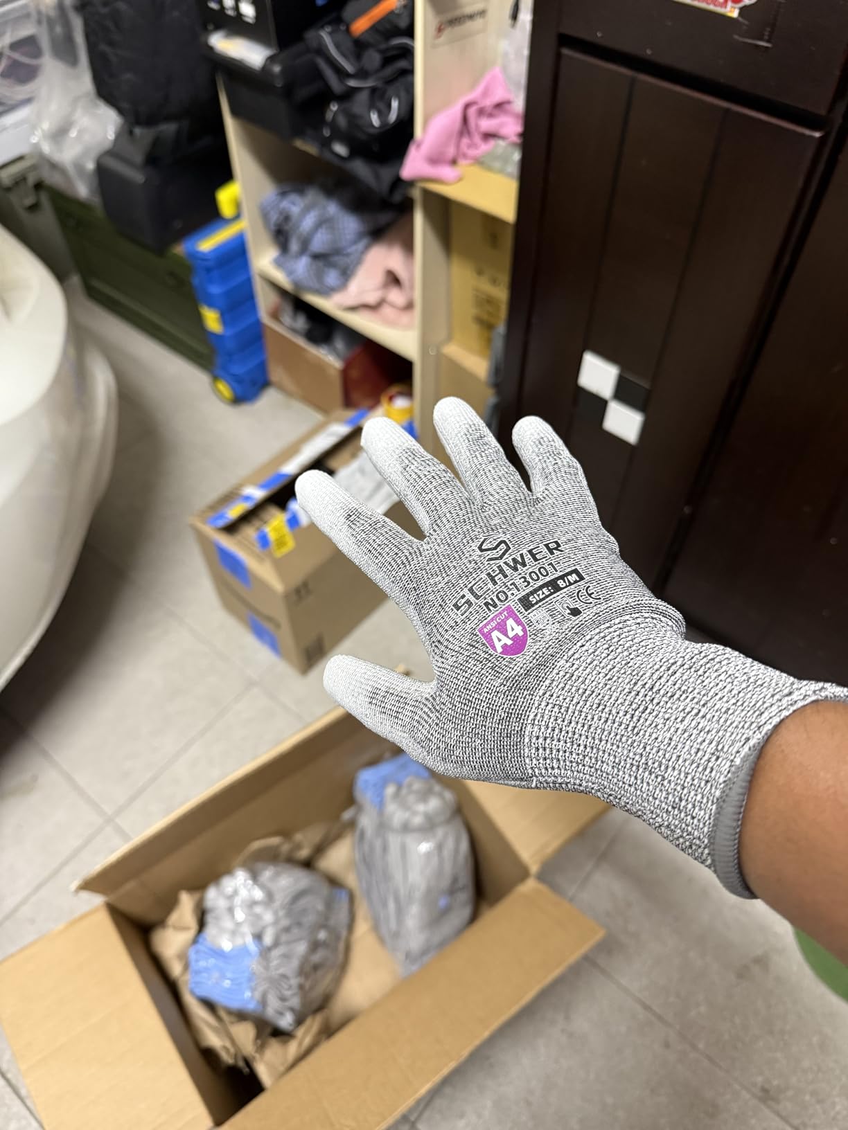 Schwer 12 Pairs A5 Cut Resistant Gloves, Non PFAS & Fiberglass, CR3088, L | Non PFAS Fiberglass, PU Coating, Strong Grip, Abrasion Resistant, for Glass Cutting, Warehouse Handling, Gardening Work customer photo 2