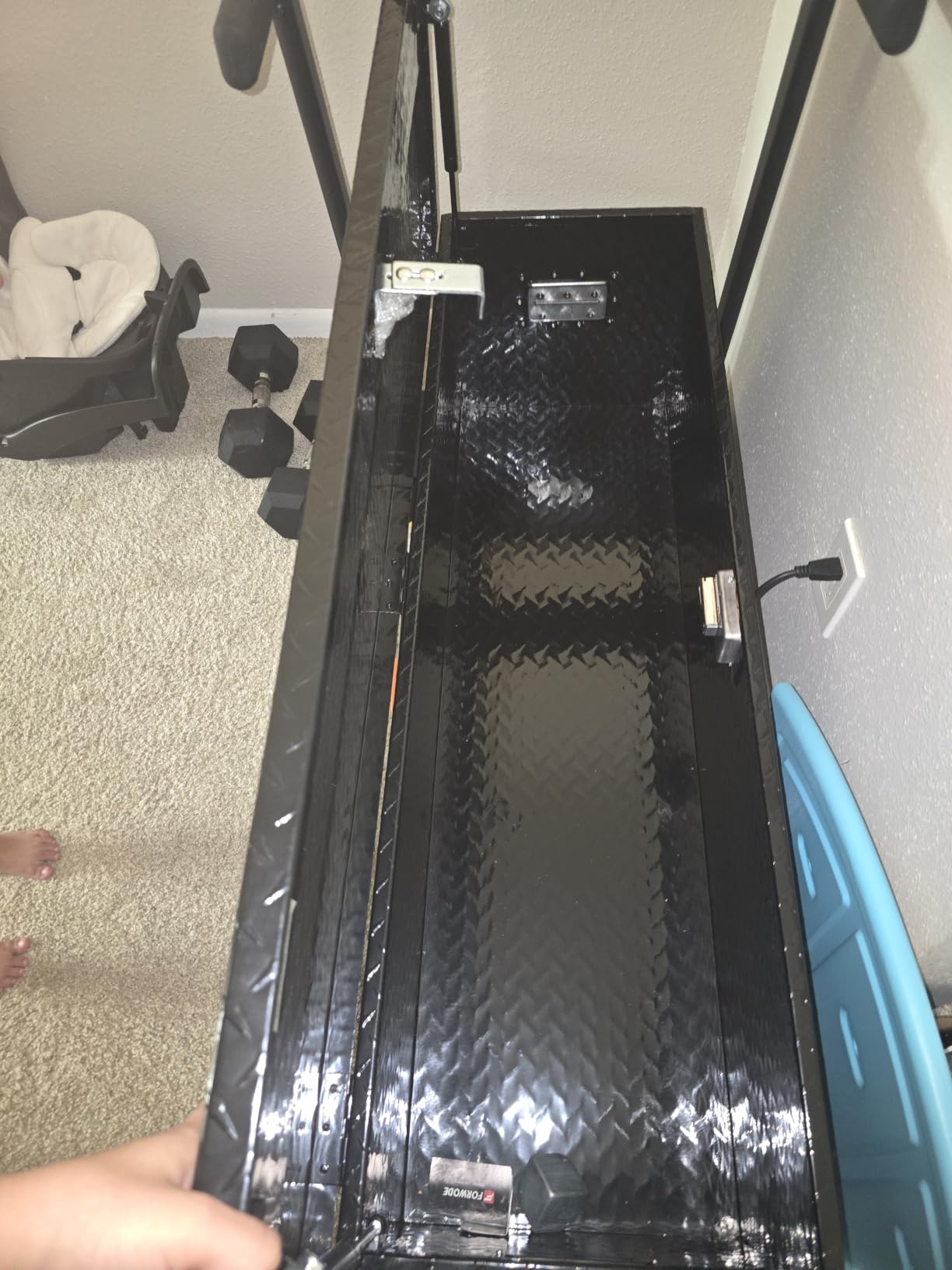FORWODE Trailer Tongue Box 39 Inch Aluminum Lockable customer photo 1
