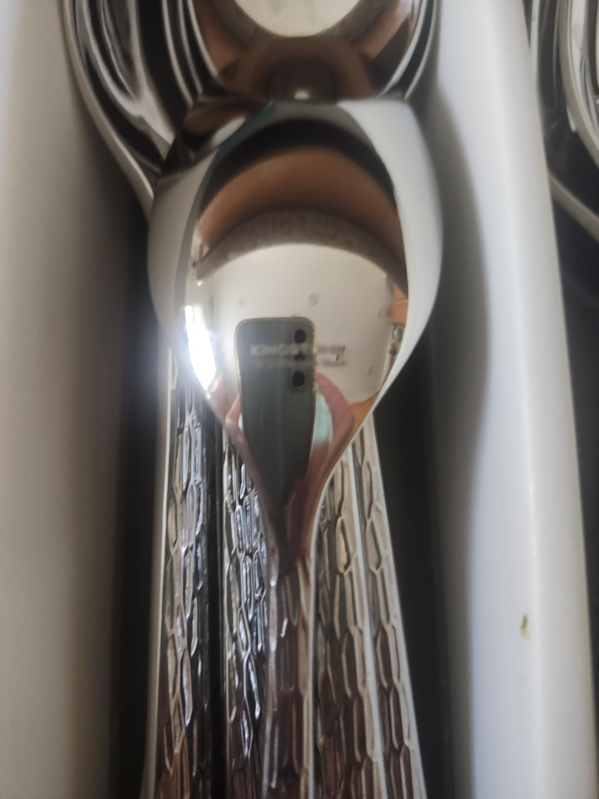 KINGSTONE Gold Hammered Silverware Set, Flatware Set with Serving Utensils, 18/10 Stainless Steel Premium Cutlery with Unique Ripple Handles Design Mirror Polished - Dishwasher Safe (65-Piece) customer photo 1