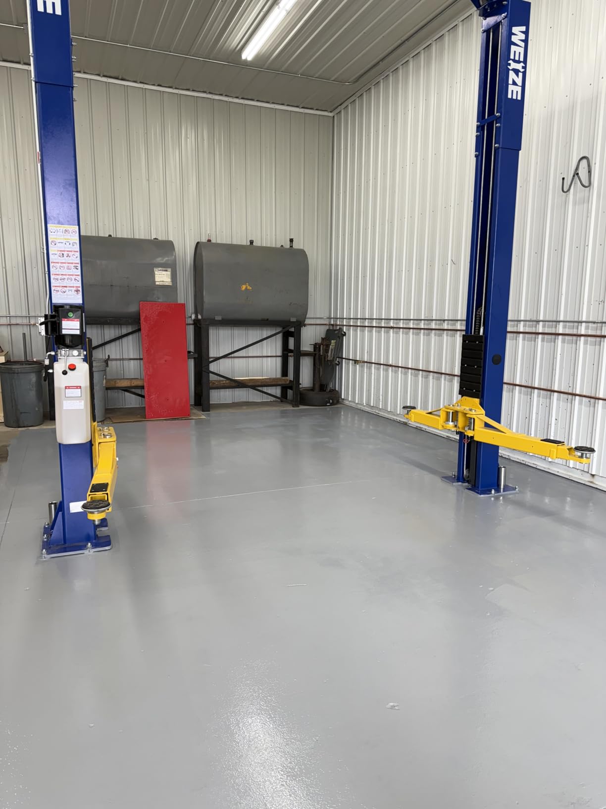 WEIZE 10000lbs 2 Post Car Lift with Double Point Release, 2 Post Overhead Auto Truck Tractor Lift customer photo 1