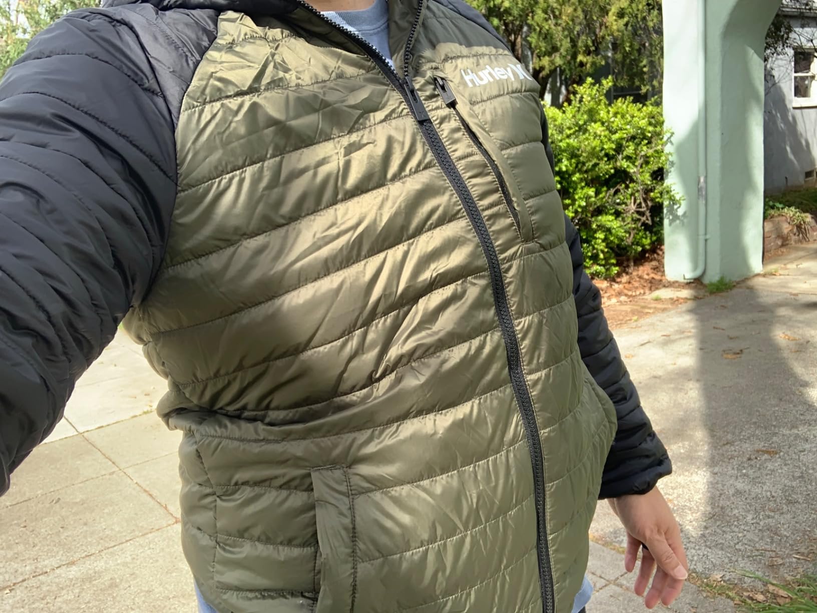 Hurley Mens Puffer Jacket - Lightweight Packable Insulated Winter Coat for Men - Weather Resistant Quilted Outdoor Jacket customer photo 2
