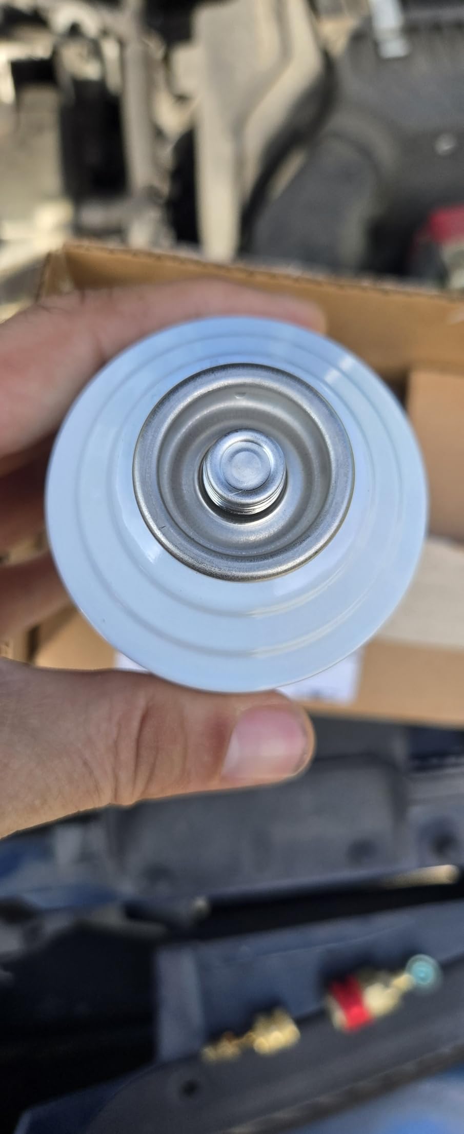 ZeroR AC Refrigerant R134a Replacement - Eco-Friendly, 100% Natural Hydrocarbon Gas - Compatible and Easy to Install with R134a A/C Recharge Systems - 3 Cans (6oz Each) customer photo 2