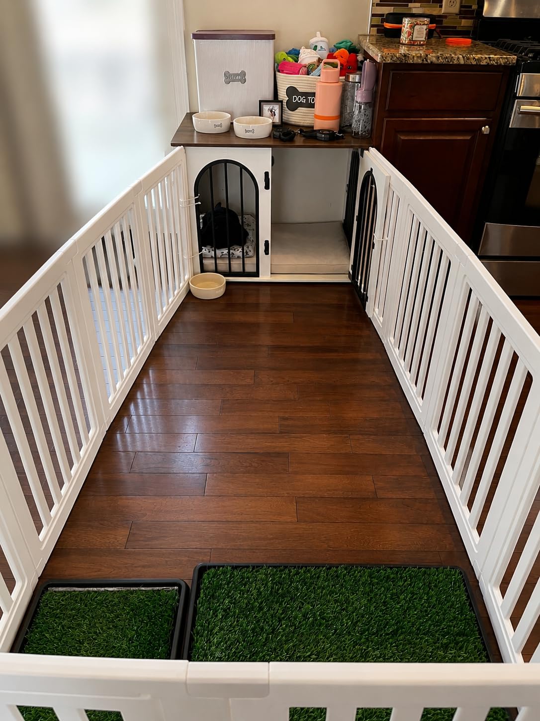 Dog Playpen, Clear Dog Pen, Dog Pen Indoor, Easy to Install and Remove Dog Play Pen, Puppy Playpen Suitable for Dogs, Cats, Dog Playpen Indoor (White, 23.6 inch Height, 8 Panels) customer photo 1