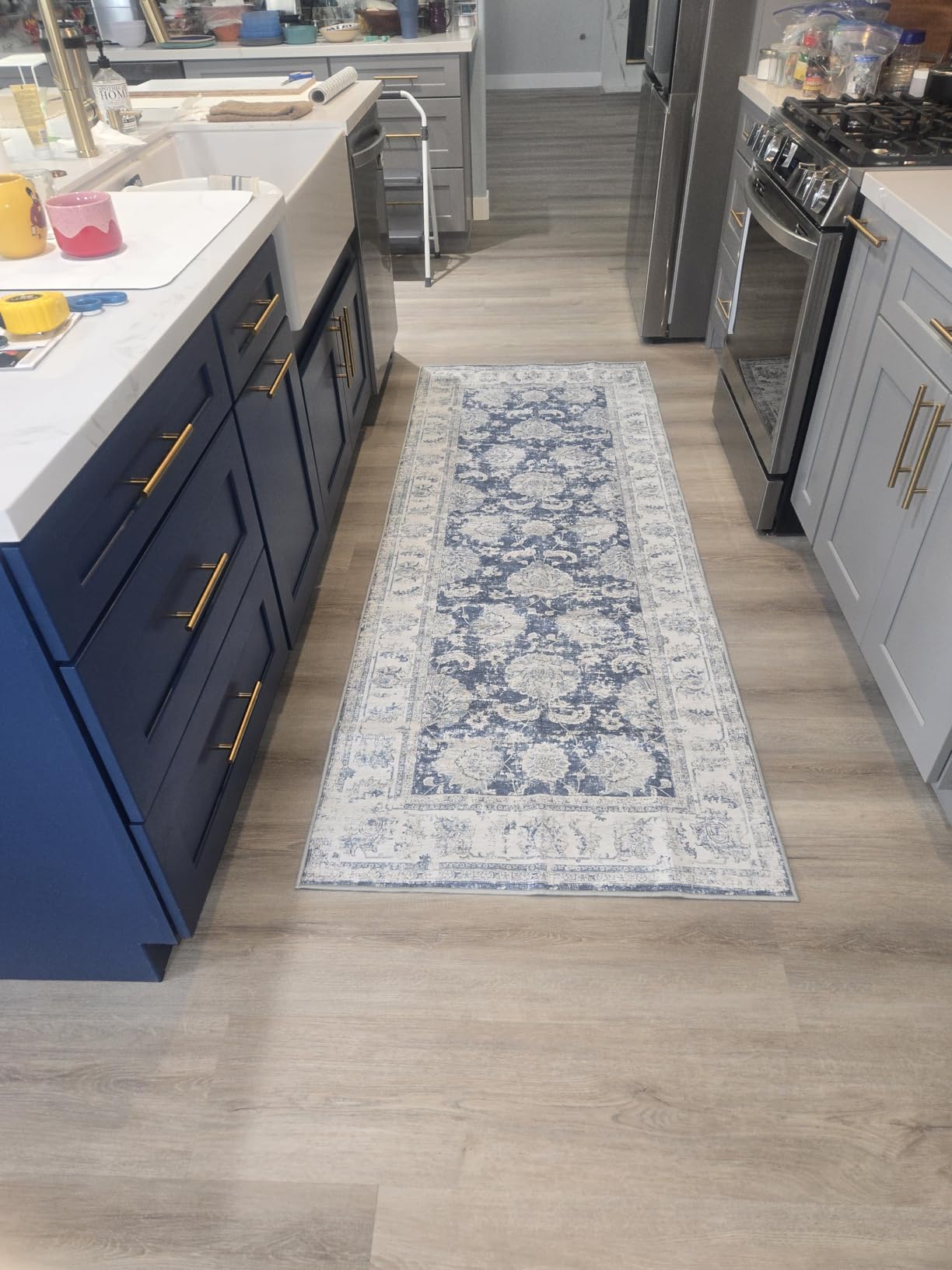 DeerValley Farmhouse Sink 33 Inch White Fireclay Apron Front Farm Sink | Apron Front, Single Bowl, Heavy Duty Deep Drop-in Undermount, Includes Workstation Accessories customer photo 2