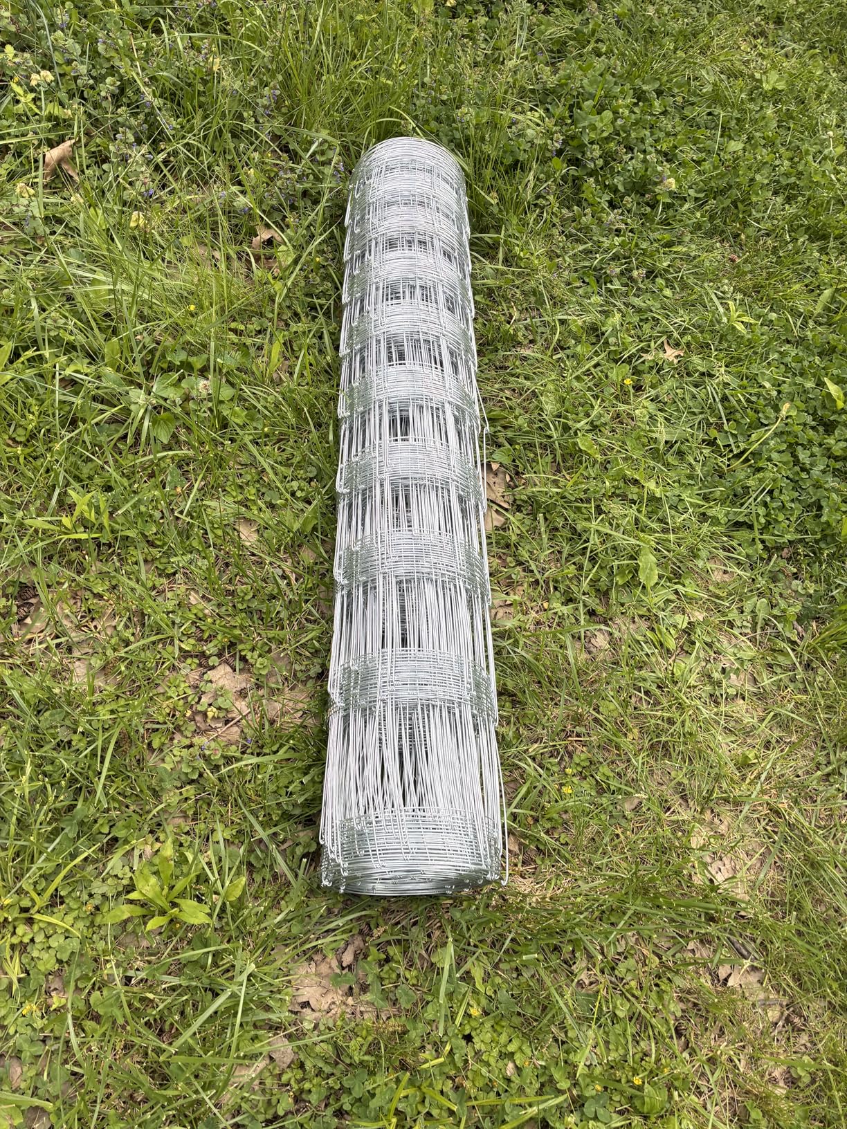 Farm Fence 6ft x 100ft Heavy Zinc Coating Field Wire Fencing, Galvanized Livestock Deer, Goat Fence, Hog Wire Fencing Used to Yard and Garden customer photo 2
