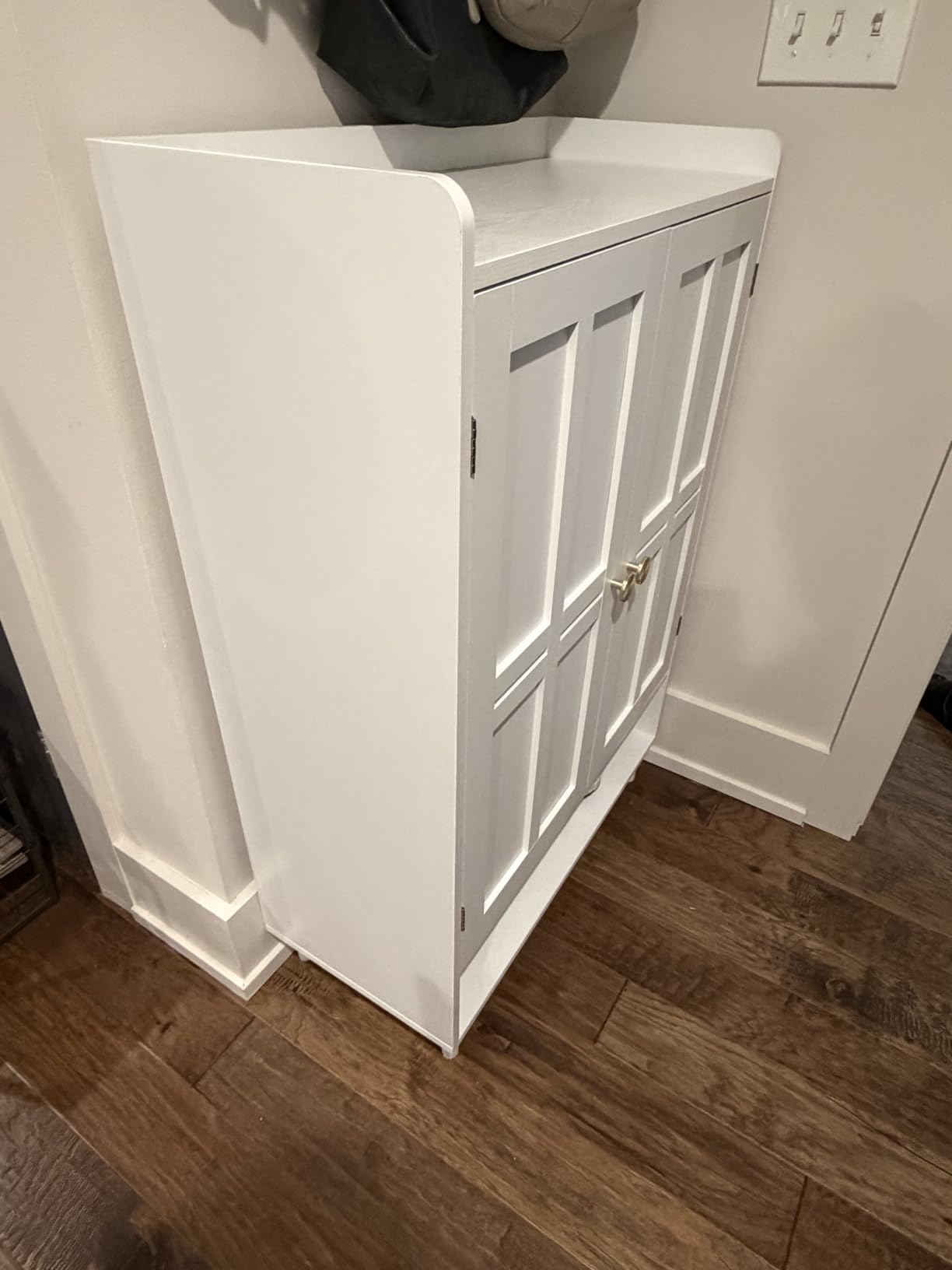 ONBRILL Shoe Cabinet with Cross Molding Doors, 6-Tier Shoe Storage Cabinet with 3 Adjustable Shelves and Metal Legs, 45