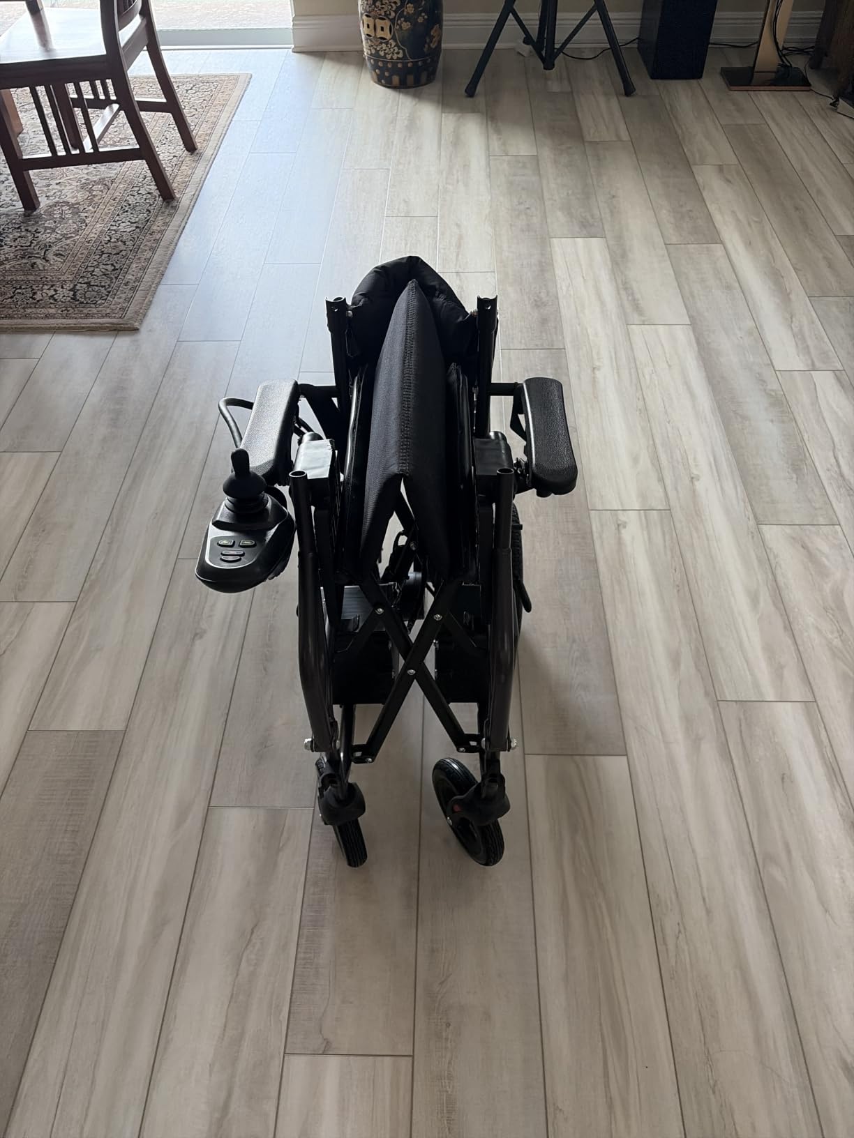 Electric Wheelchairs for Adults, Lightweight Electric Wheelchair, Foldable Travel Motorized Wheelchairs for Seniors, Folding Portable Mobility Scooter, Compact Fold Power Wheelchair customer photo 2