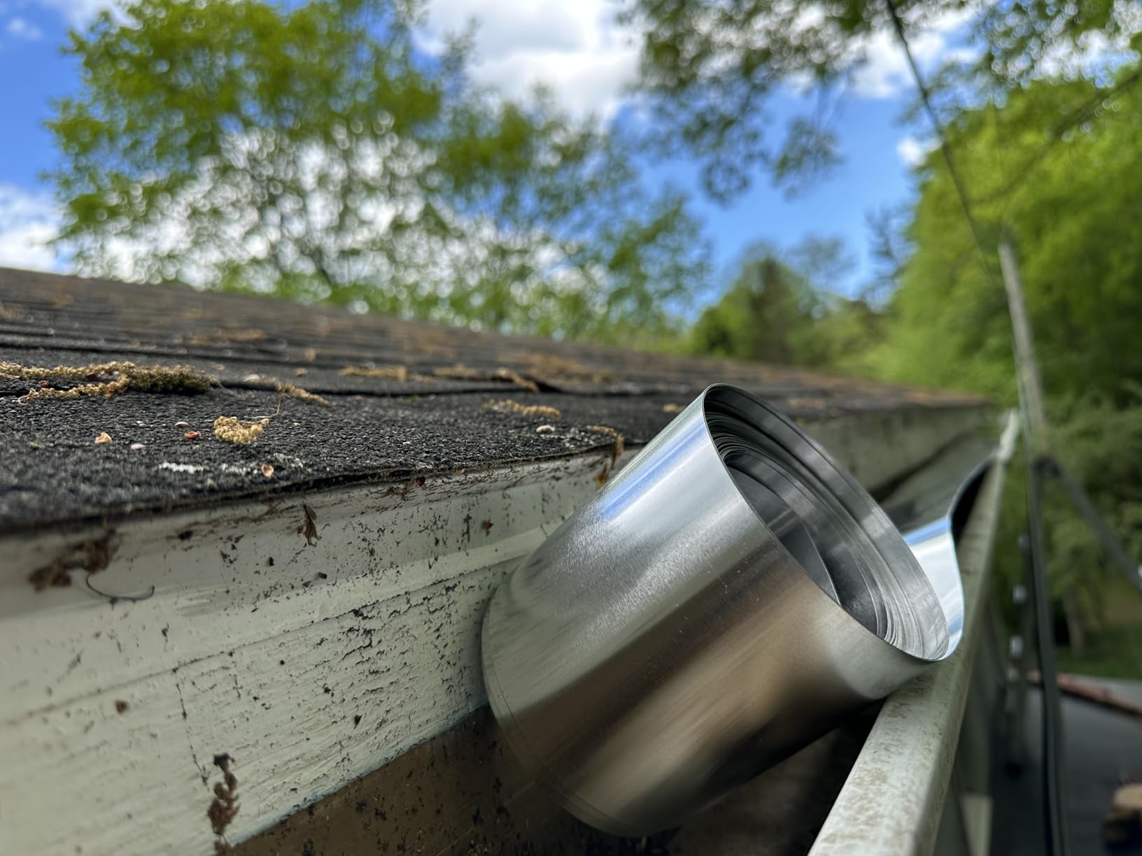 Aluminum Flashing Roll Roof Flashing, 12 in x 50 ft Metal Roofing Flashing, 0.3 mm Thickness Aluminum Roof Panels for Sealing Windows Doors Siding Roofing Preventing Roofing Stains and Moss customer photo 2