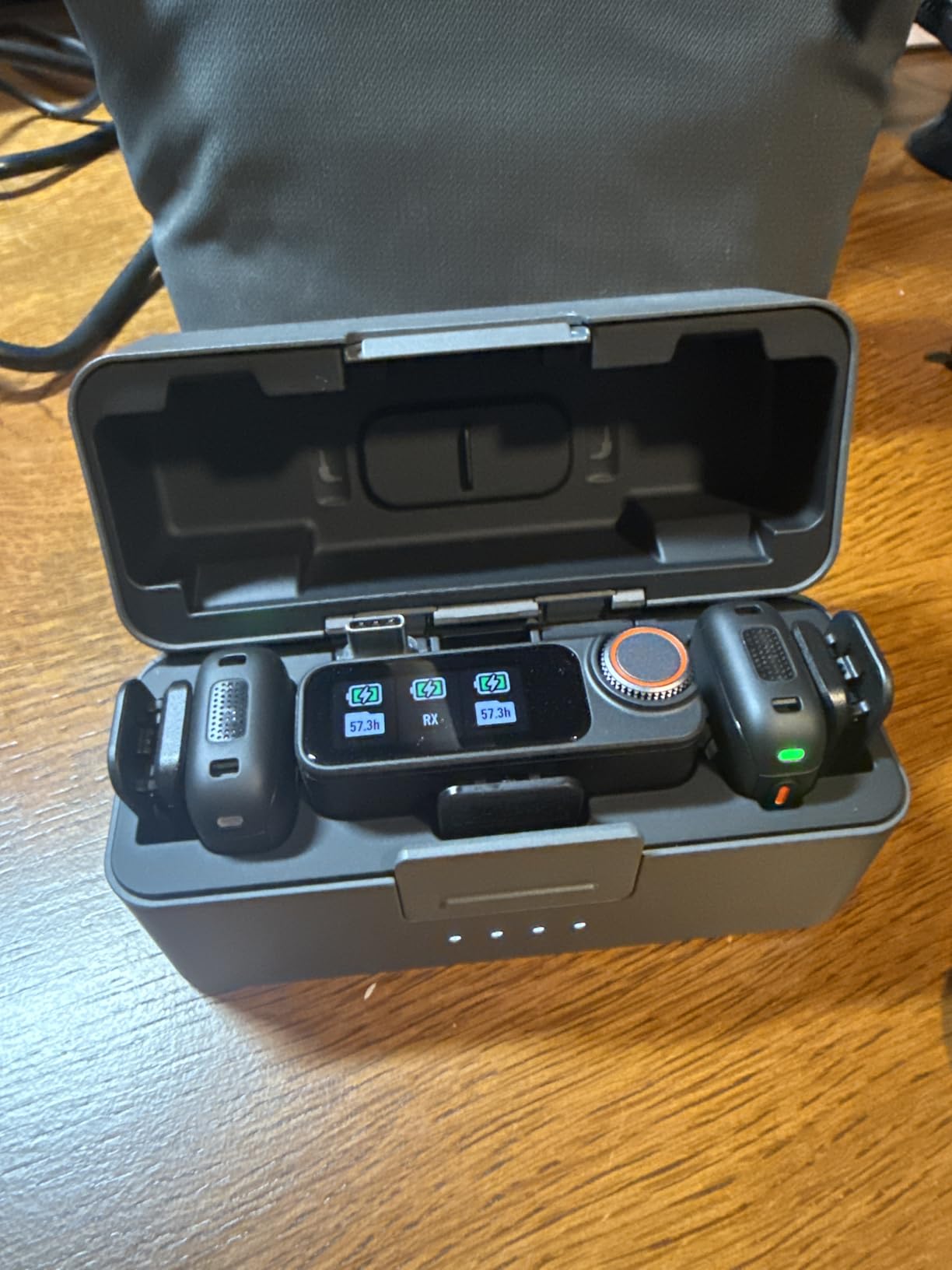 DJI Mic 3 (1 TX + 1 RX), Wireless Lavalier Mic for iPhone/Camera/Android, Ultralight, Extended Operating Time & Fast Charging, 1312ft (400m) Transmission, Noise Cancelling, Vlog, Streaming customer photo 2