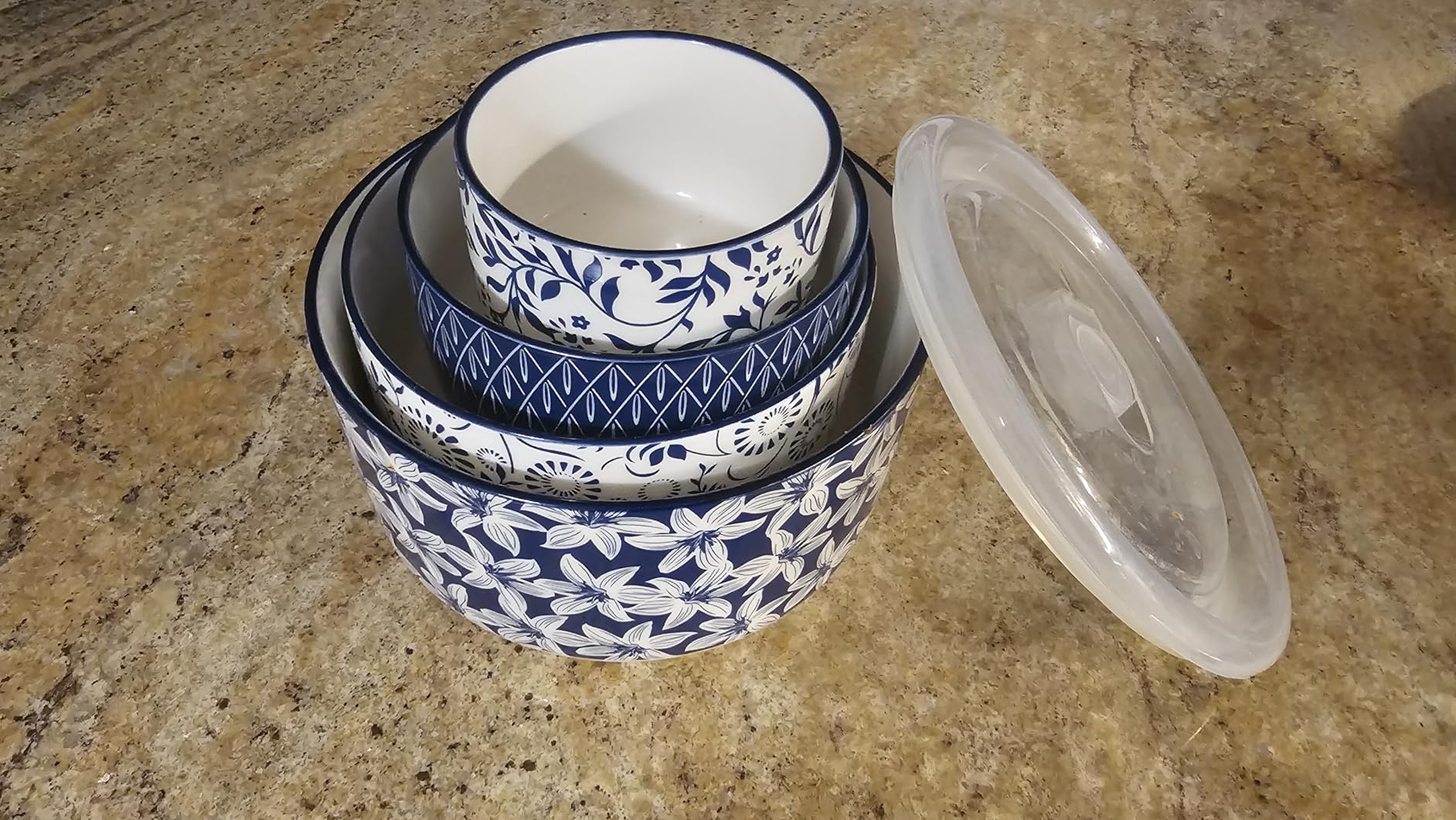 vancasso Ceramic Nesting Bowls with Lids Set of 4, Serving Bowls for Food Storage, Prep Bowl, Ceramic Bowl for Kitchen, Microwave & Dishwasher Safe, 60+36+20+10 Oz, Series SELENE customer photo 1