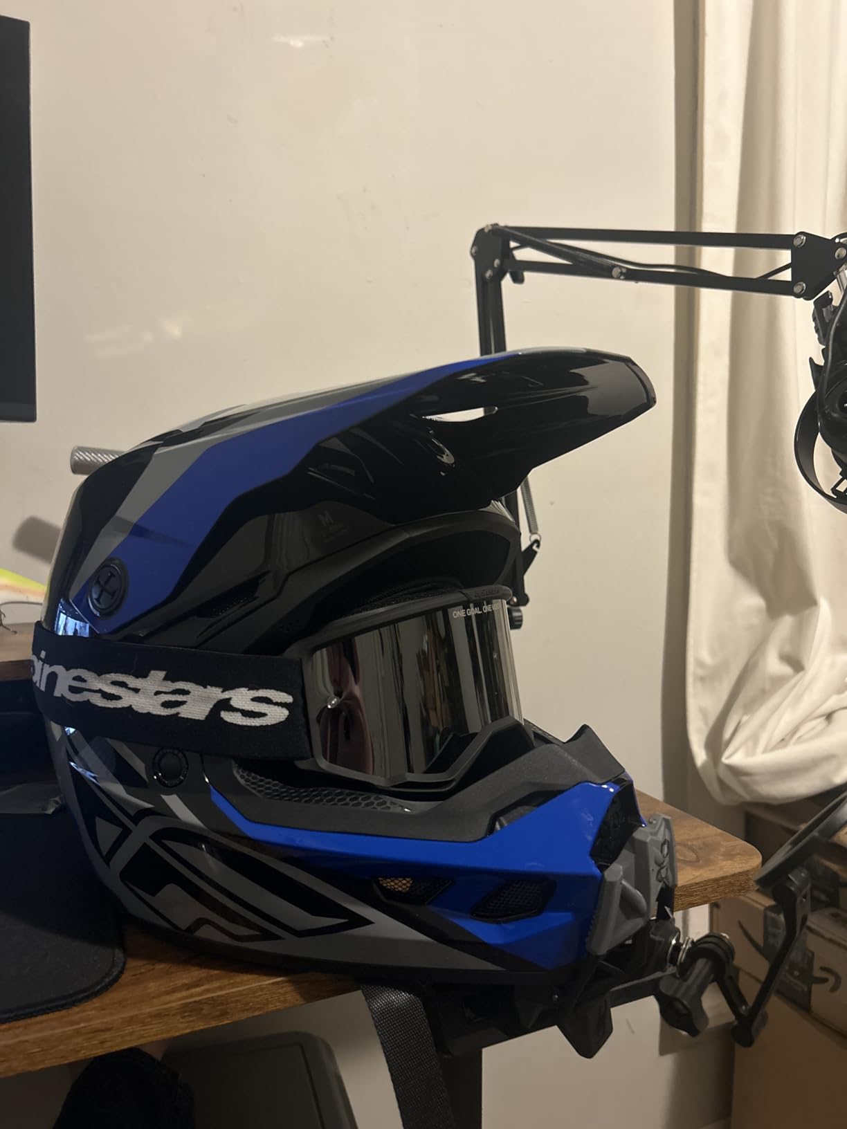 FLY Racing Kinetic Crest MX Helmet - DOT Approved, Lightweight Polycarbonate Shell, Advanced Protective Motocross Gear customer photo 1