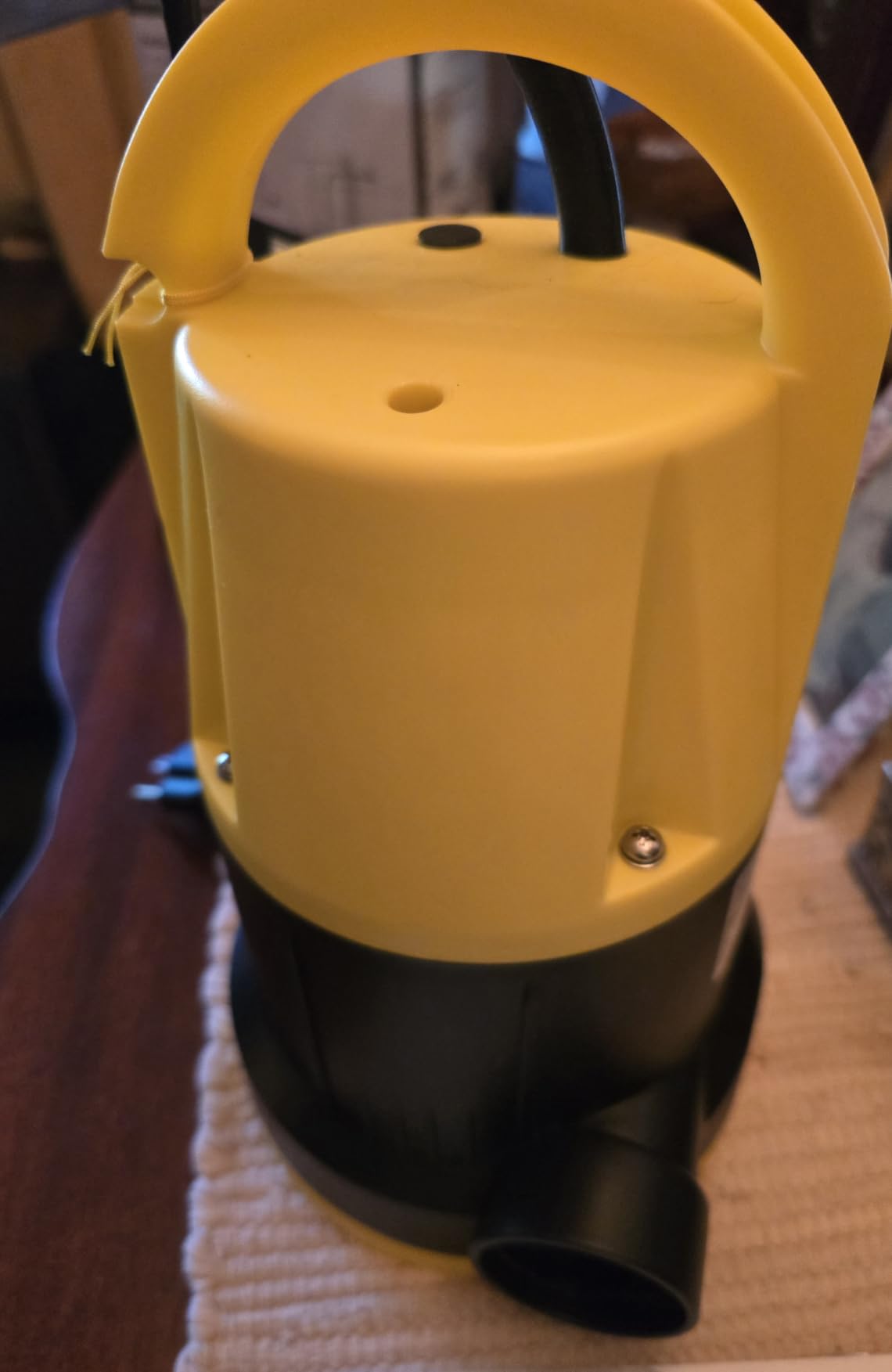 Submersible Sump Pump 1HP Portable Water Pump 5000GPH Drain Water for Pool Pond Hot Tub Flooded House High Flow/Low Water Level Mode Adjustable customer photo 1