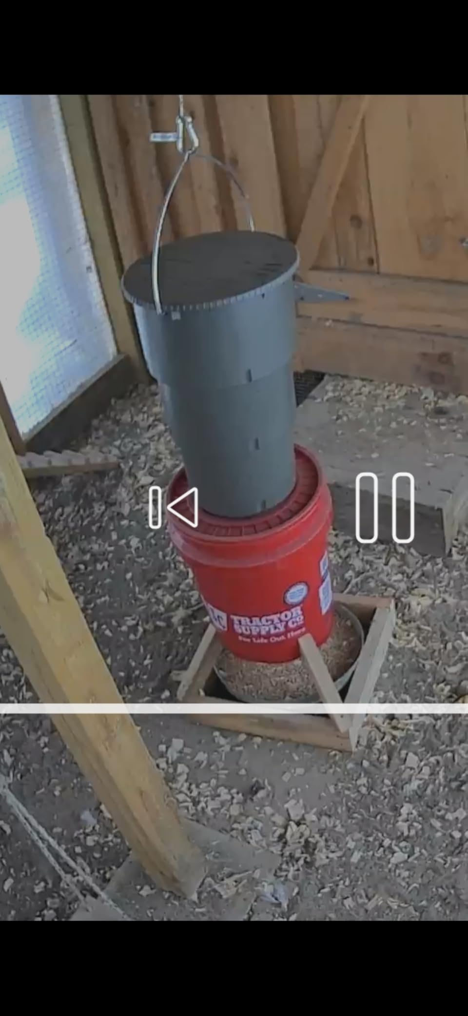 Moultrie All-in-One 30 Lb Hanging Deer Feeder - Bluetooth App Control, Pairs with Edge 3, Collapsible Pack-Down Design, MFG-15100 customer photo 2