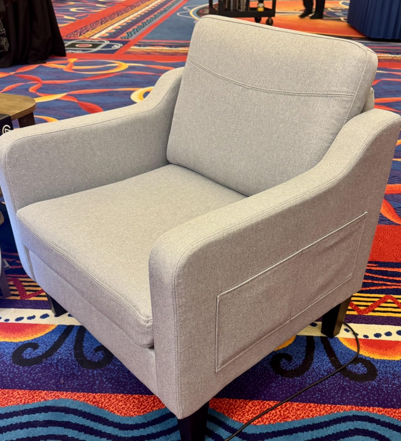 Accent Chair for Living Room Modern Linen Upholstered Armchair Side Wooden Fabric Sofa Chair with Foldable Table 2 Side Pockets Comfy Reading Chair for Bedroom customer photo 1